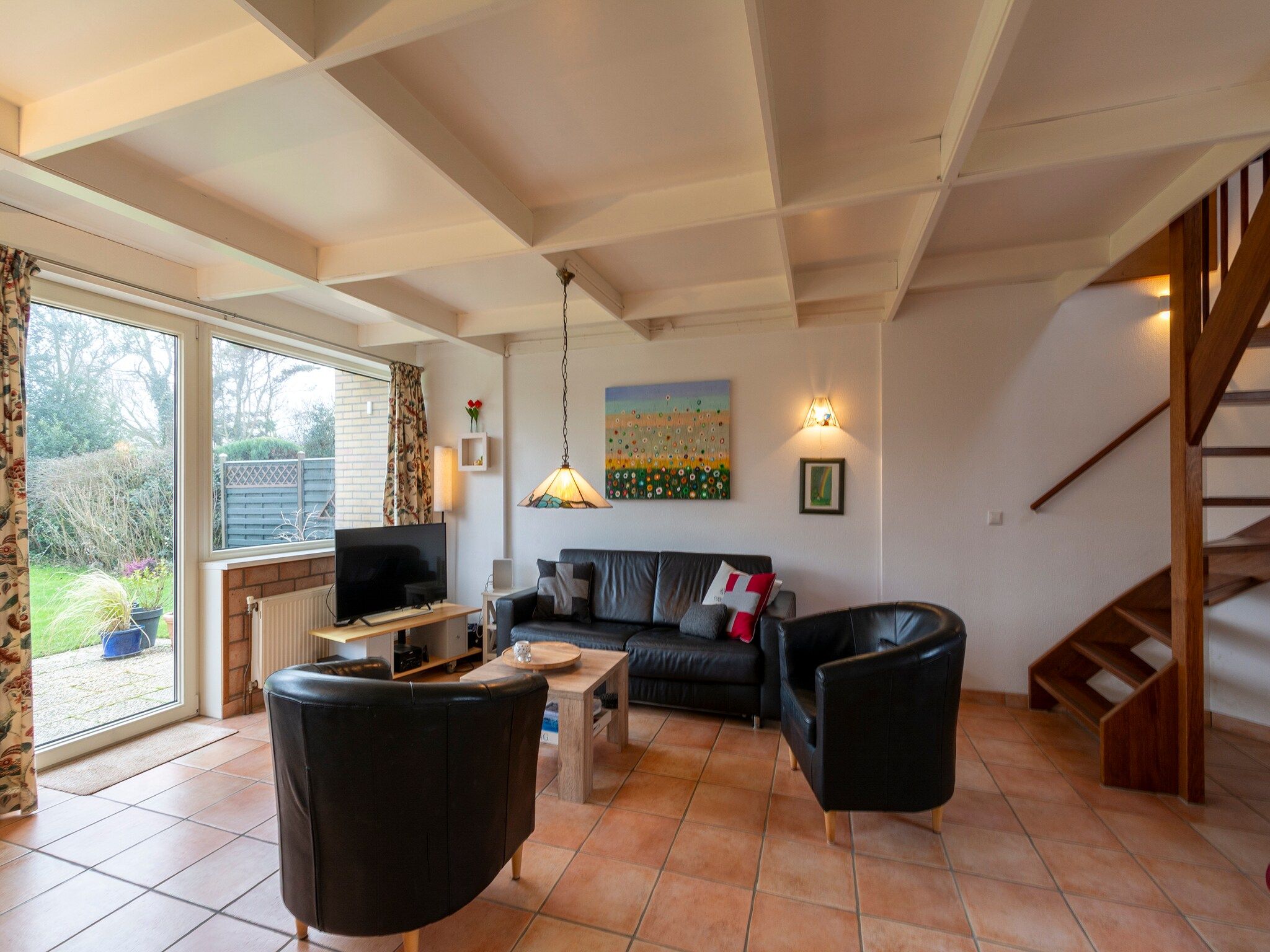 De woonkamer van Garnekuul 15 in Callantsoog