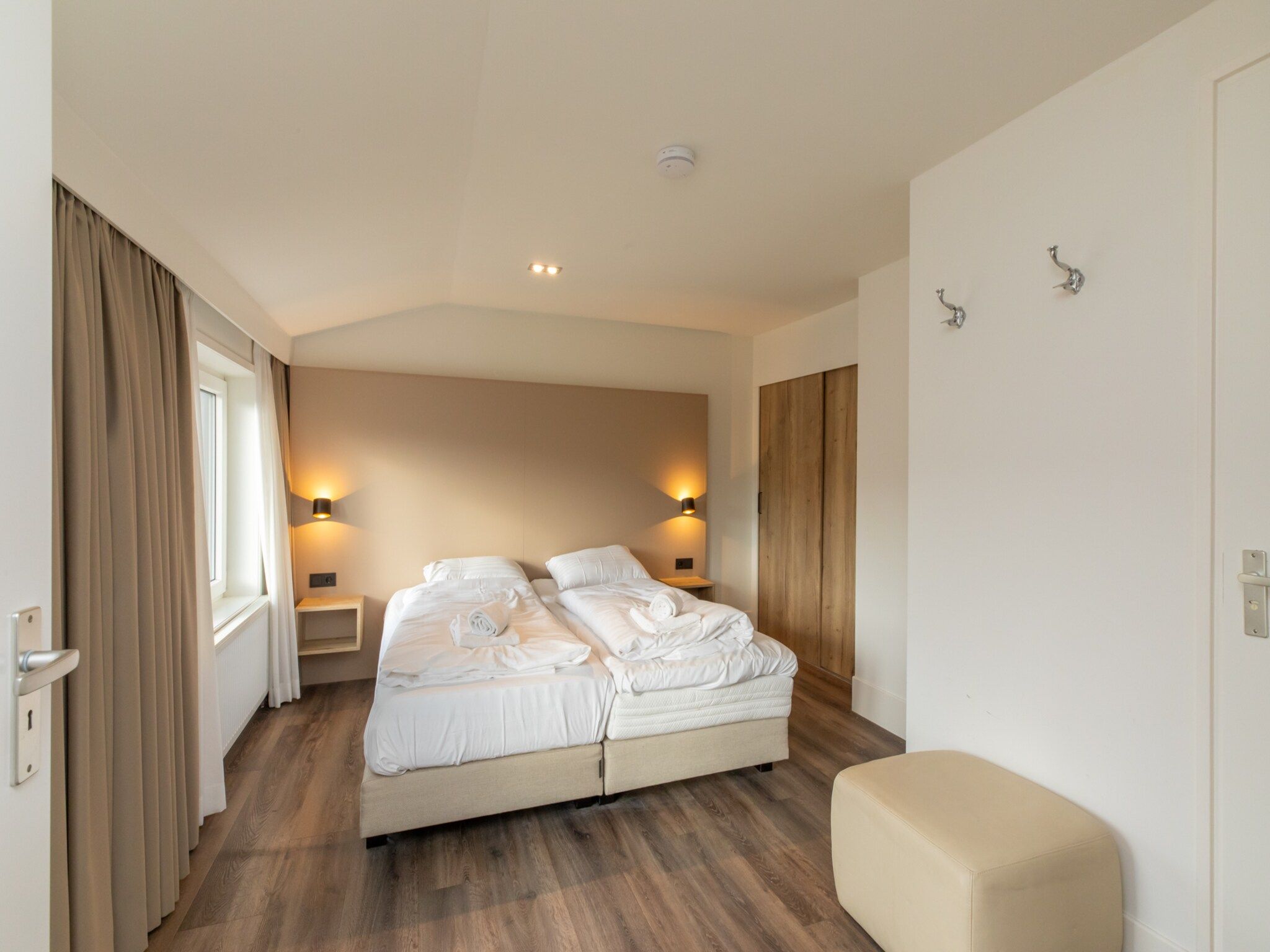 Een slaapkamer van Overnachten in Zoutelande  Comfortabel Appartement Langstraat 5A in Zoutelande