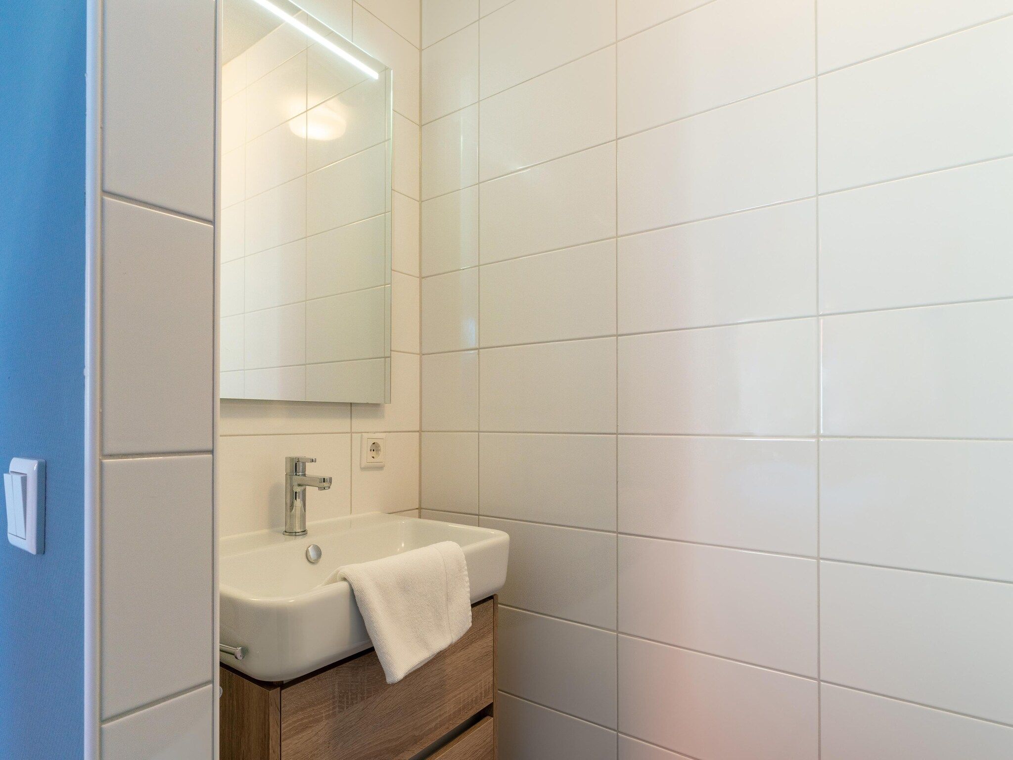 De badkamer van Wulpdal 63 in Scherpenisse