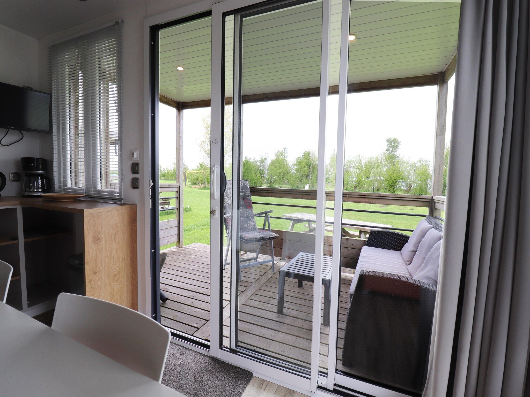Het uitzicht vanaf Terraslodge 2 in Heeg