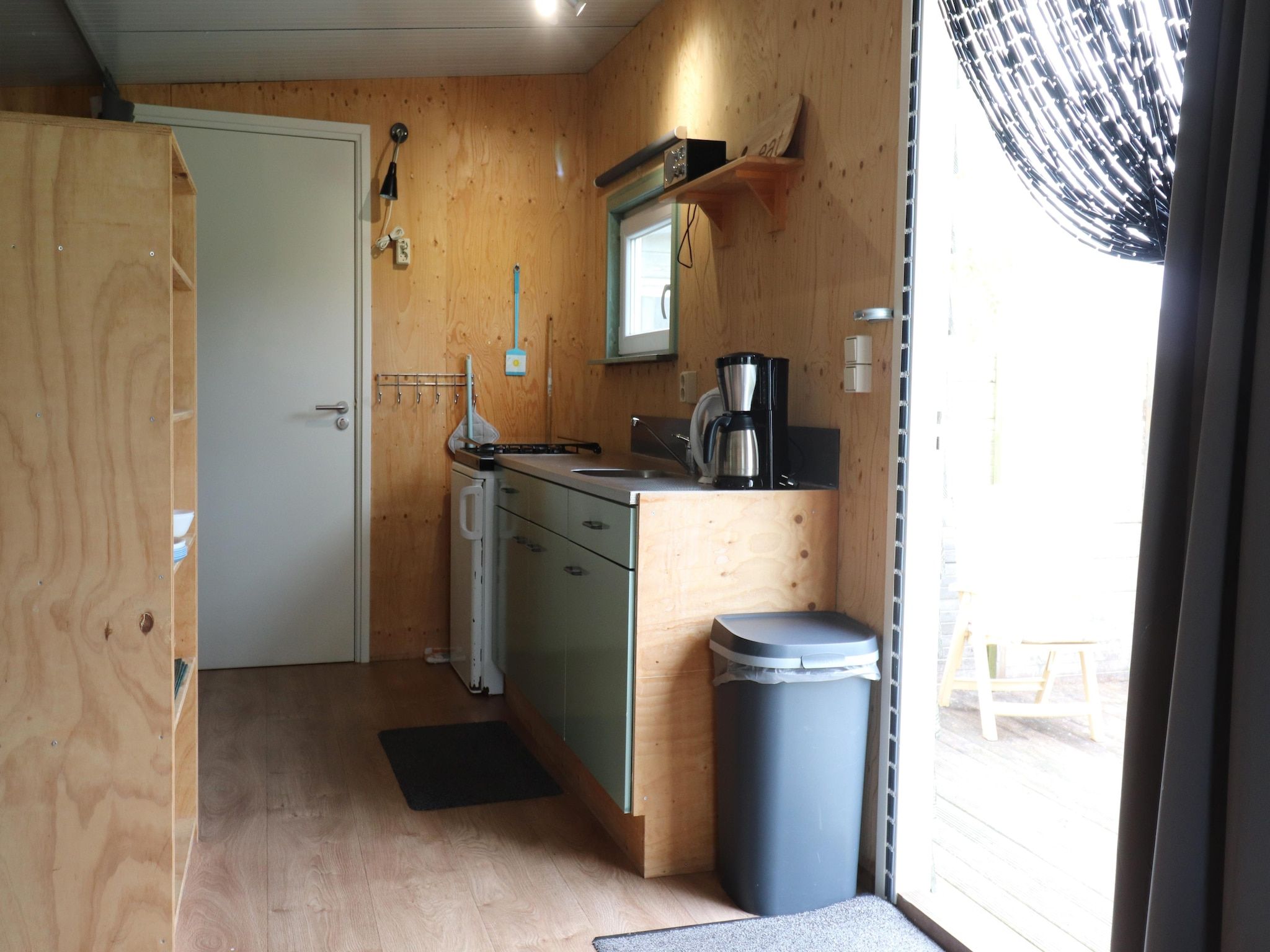 De keuken van Cosy cabin 2 in Heeg