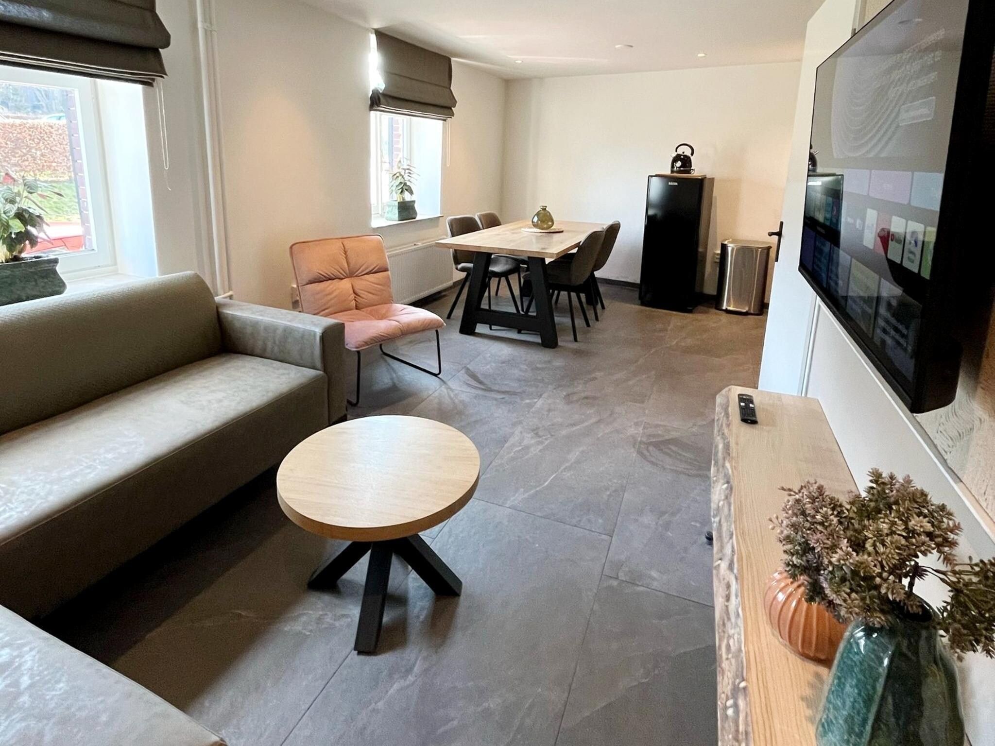 De woonkamer van Valleyview Cottages - NR07 in Voerendaal