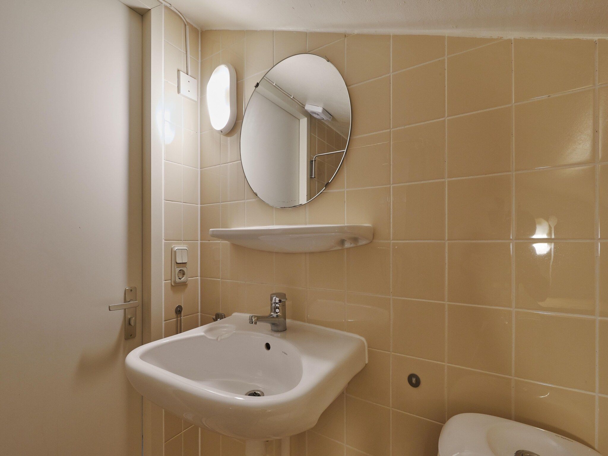 De badkamer van Vakantiepark Kijkduin 6 in Den Haag