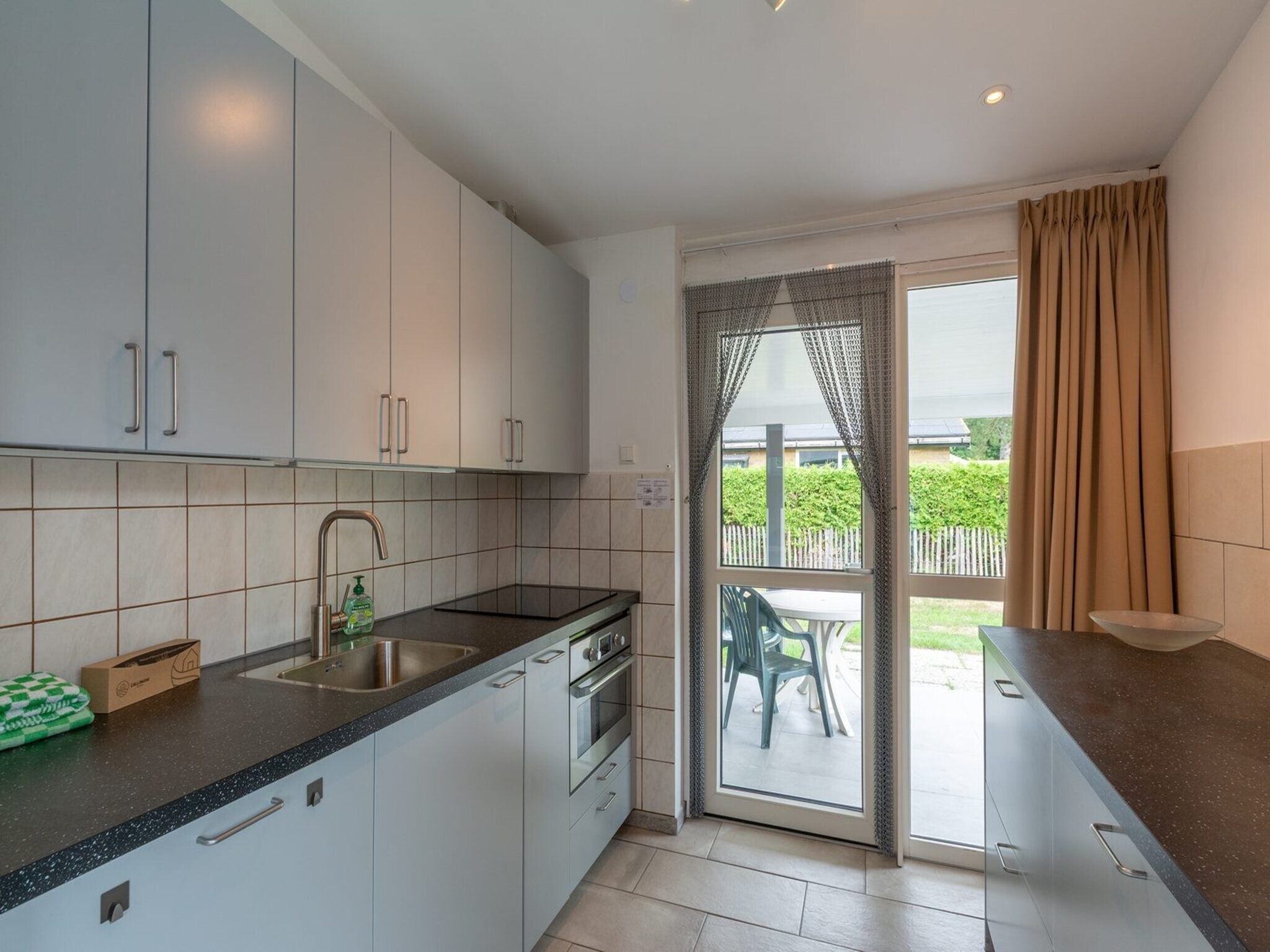 De keuken van Duinland 65 in Sint Maartenszee