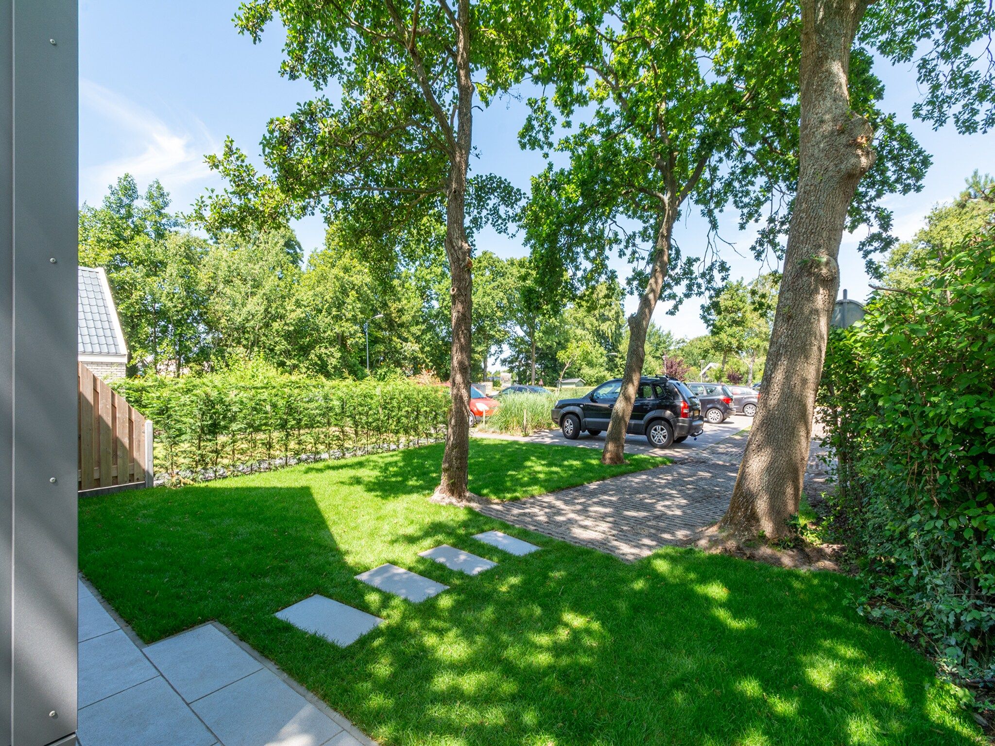 De tuin van Belkmer Beachhouse in Sint Maartenszee