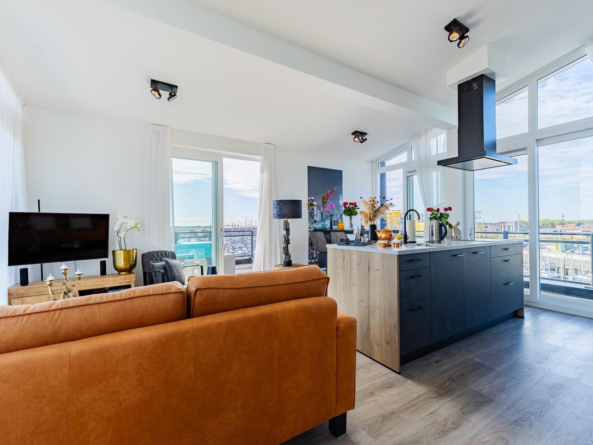 De woonkamer van Penthouse at the beach - with balcony | No. 26 - 2 Pers.  | Vista Maris in Sint-Annaland