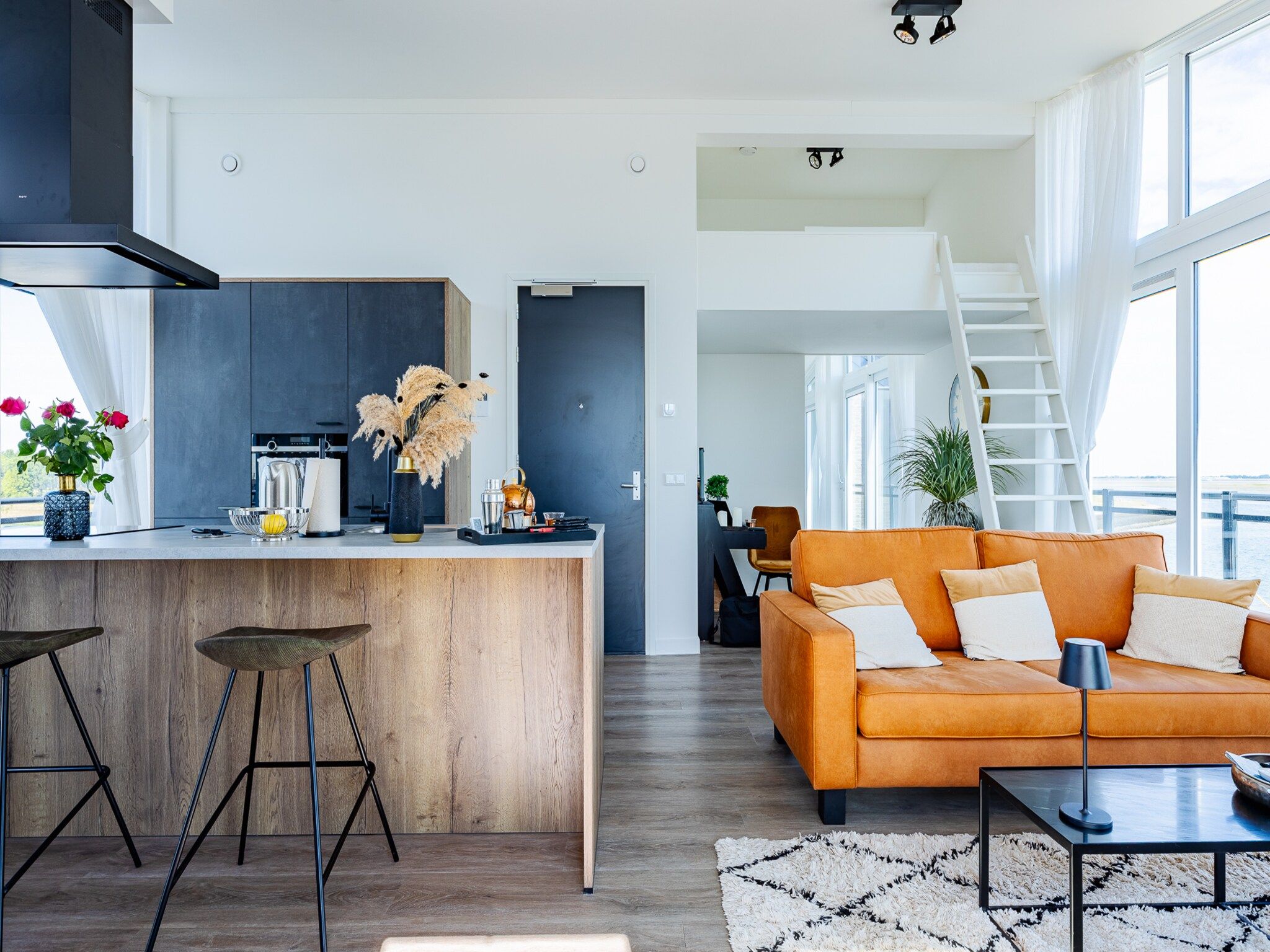 De woonkamer van Penthouse at the beach - with balcony | No. 26 - 2 Pers.  | Vista Maris in Sint-Annaland