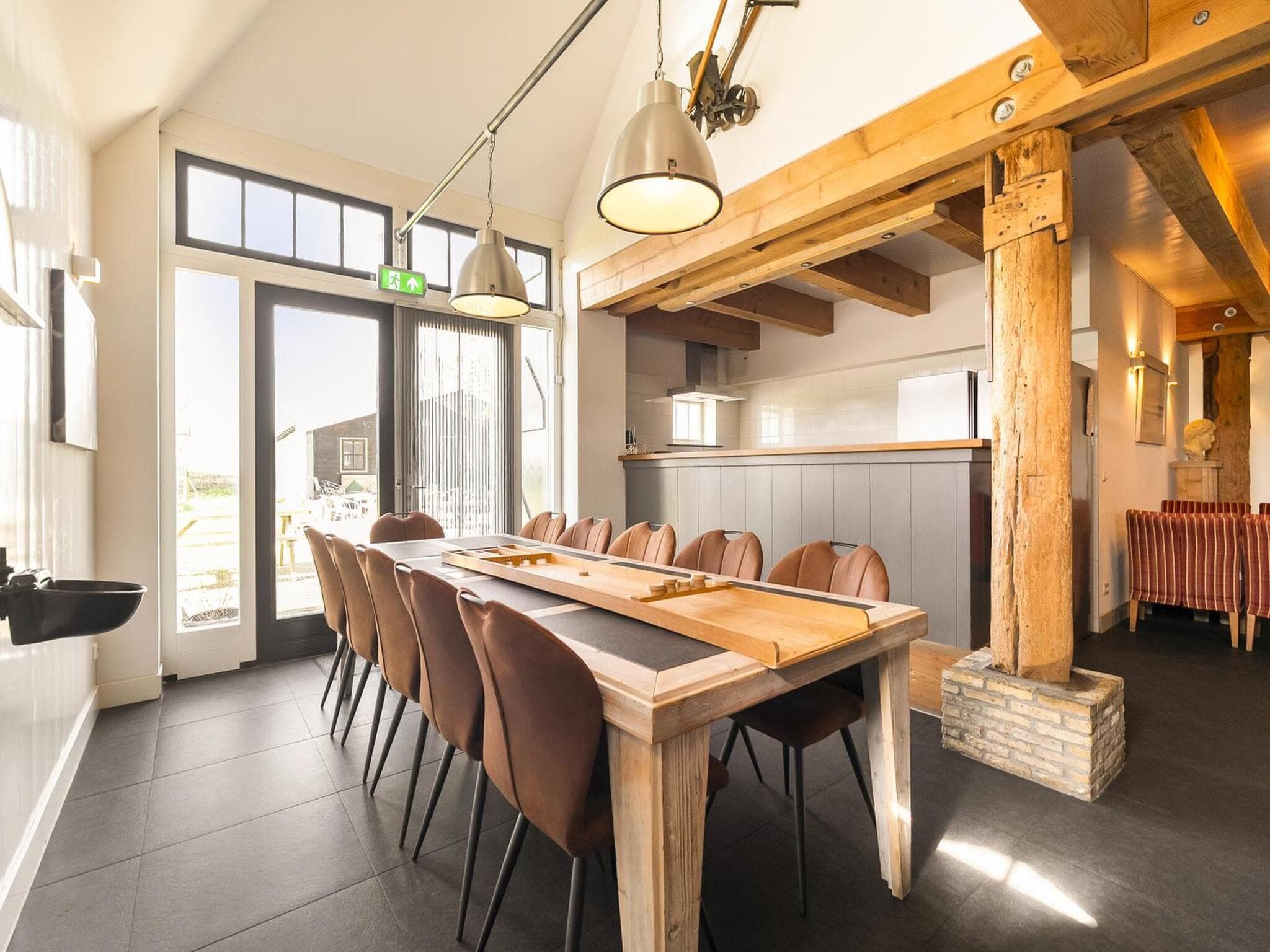 De eetkamer van Groepsaccomodatie - Balkenhoeve in Schagen