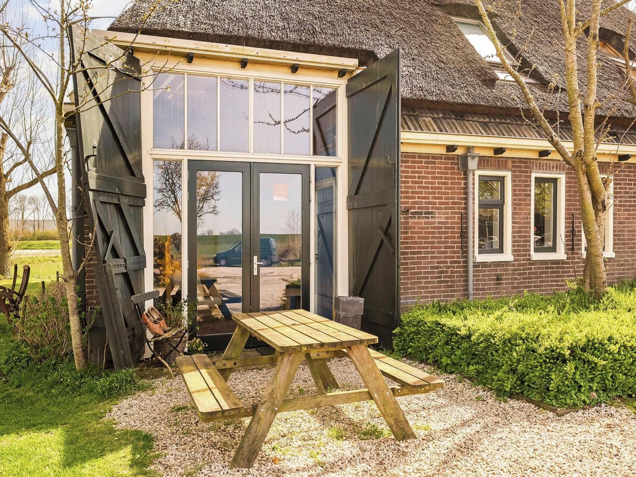 De tuin van Appartement Dijkzicht in Schagen