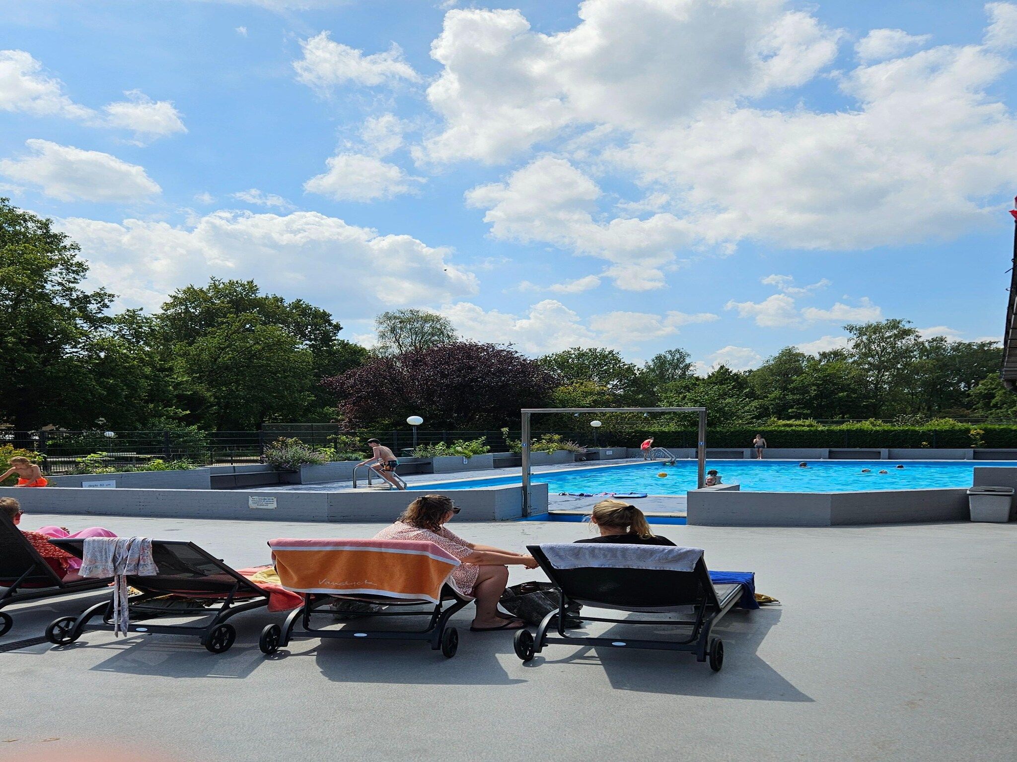Parkfaciliteiten bij Farm Lodge 677 in Baarle-nassau