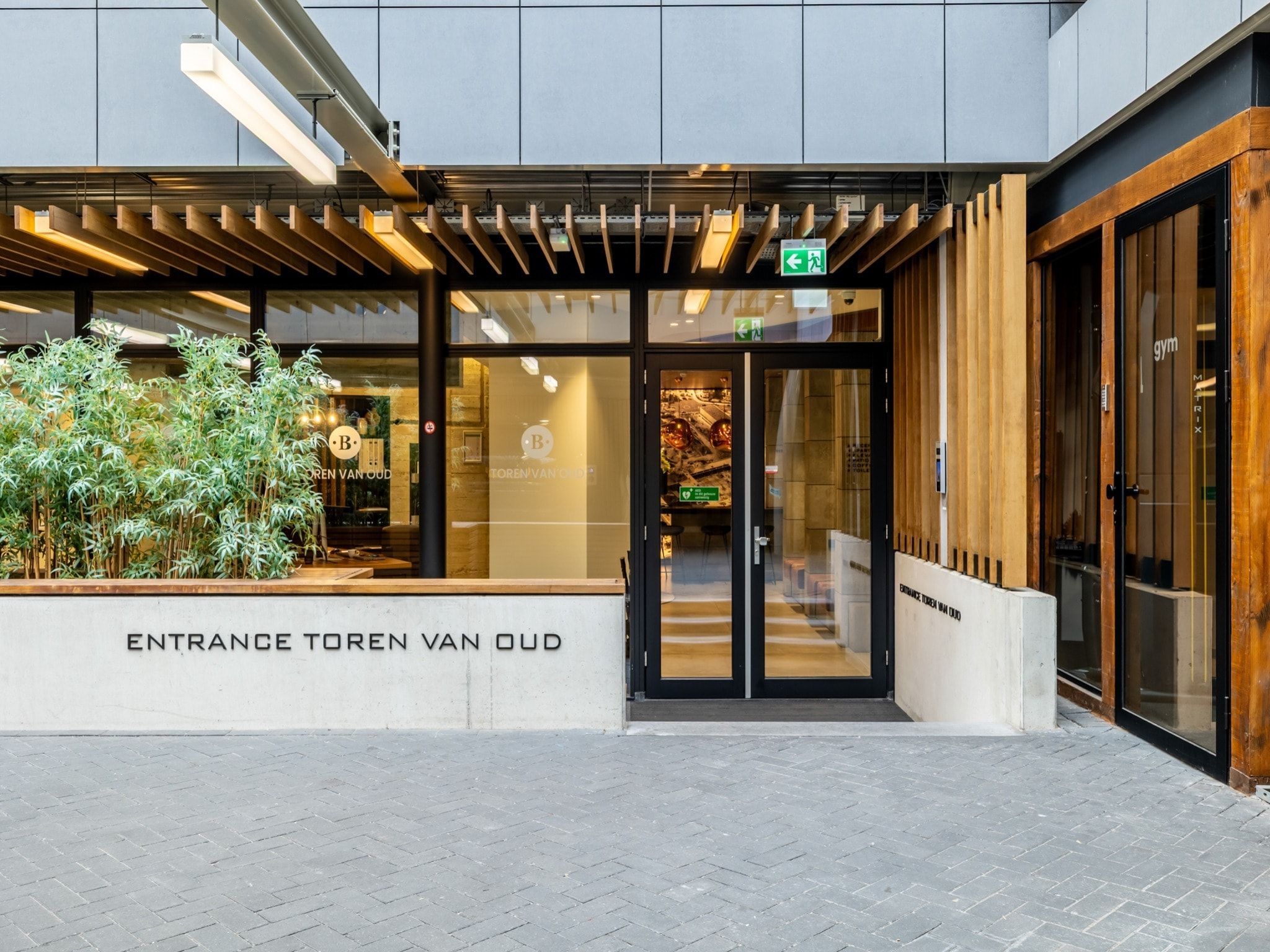 Voorzieningen bij Toren van Oud 4 in Den Haag