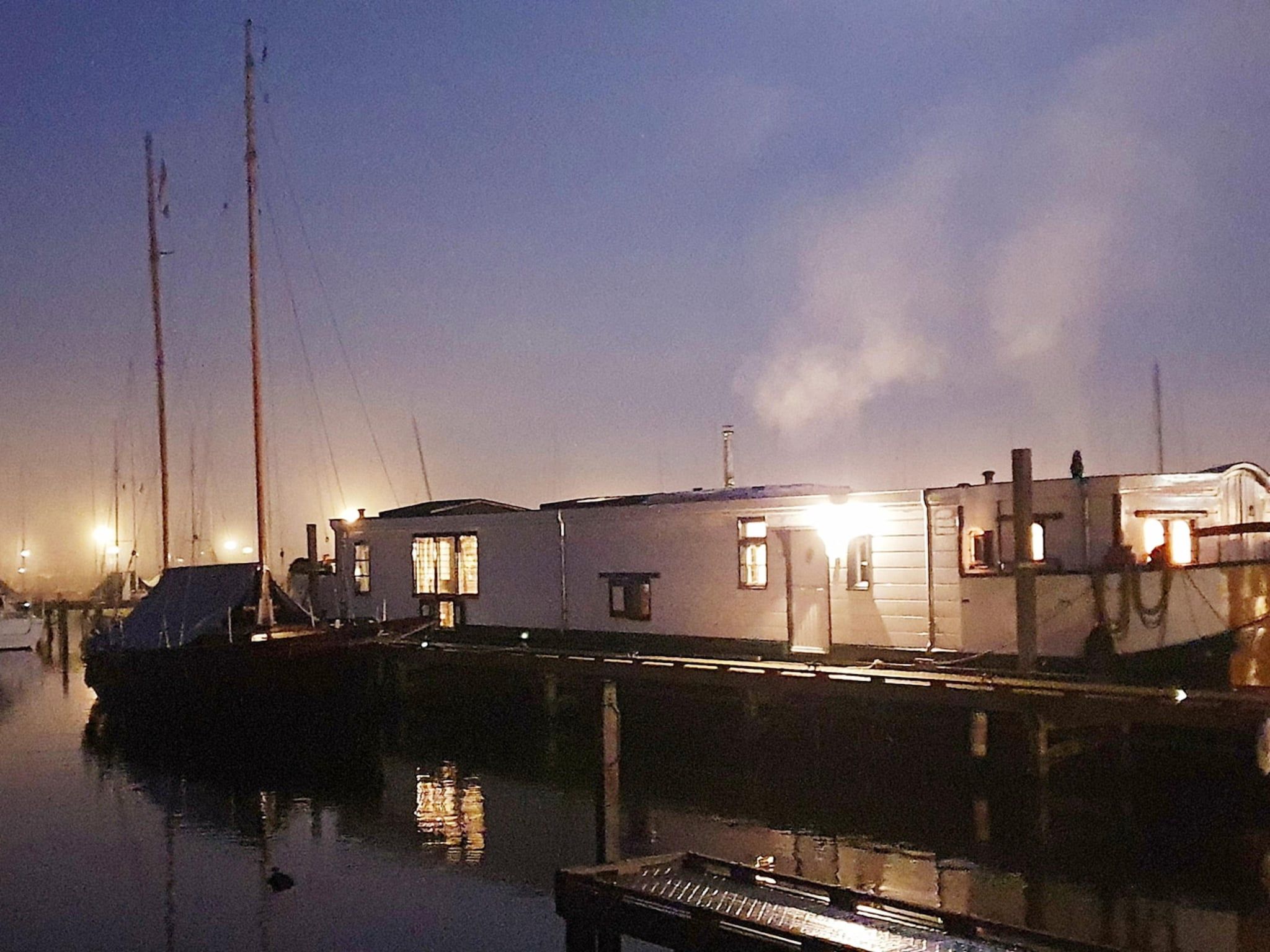De buitenkant van De Zwerver Naarden in Naarden