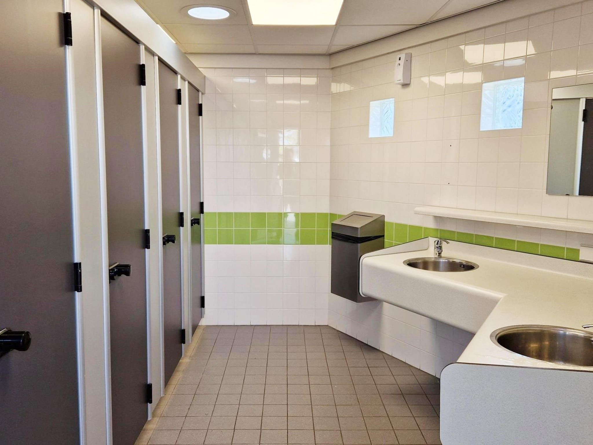 De badkamer van Tiny Wagons Naarden in Naarden