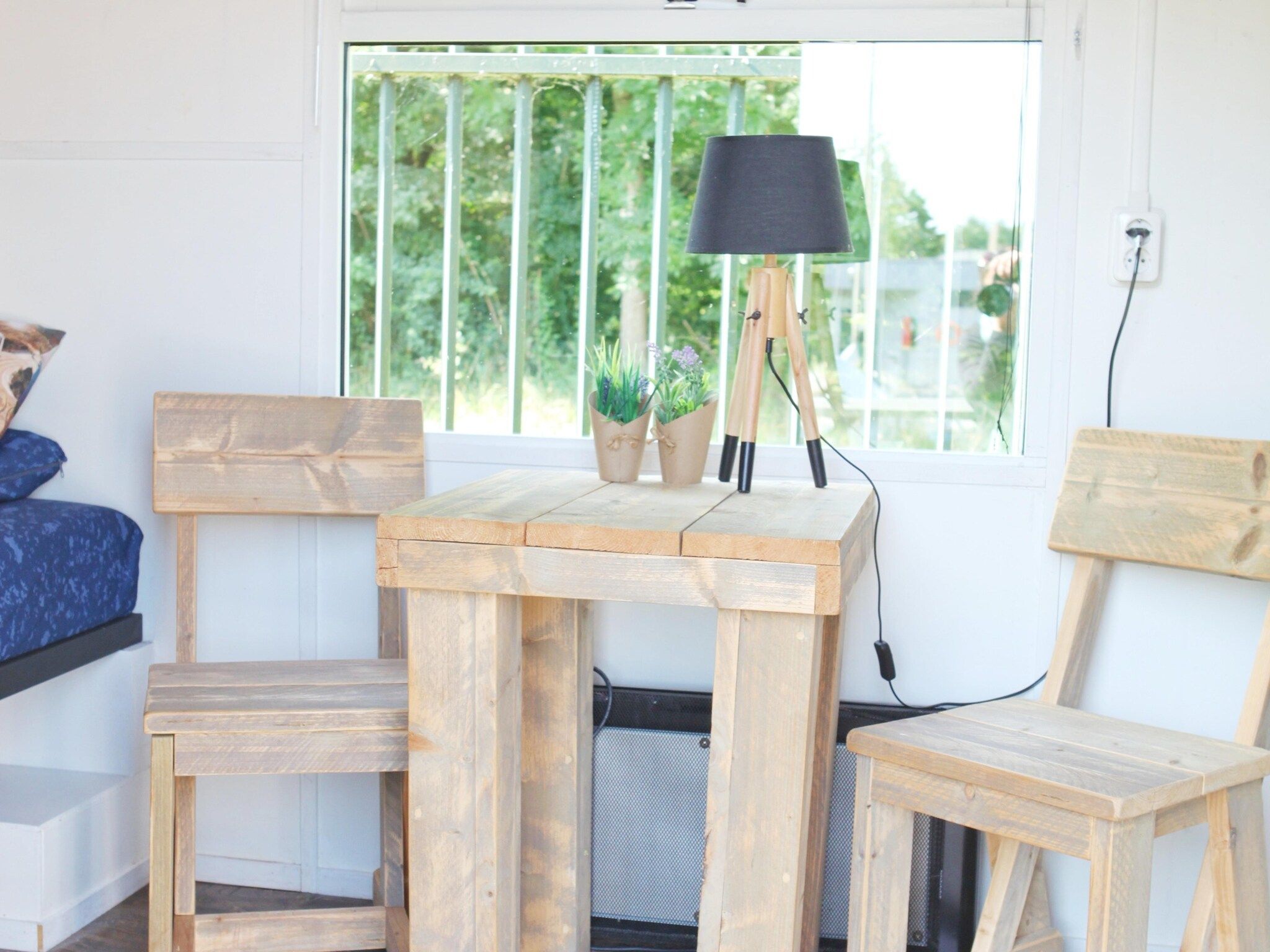 De eetkamer van Tiny Wagons Naarden in Naarden