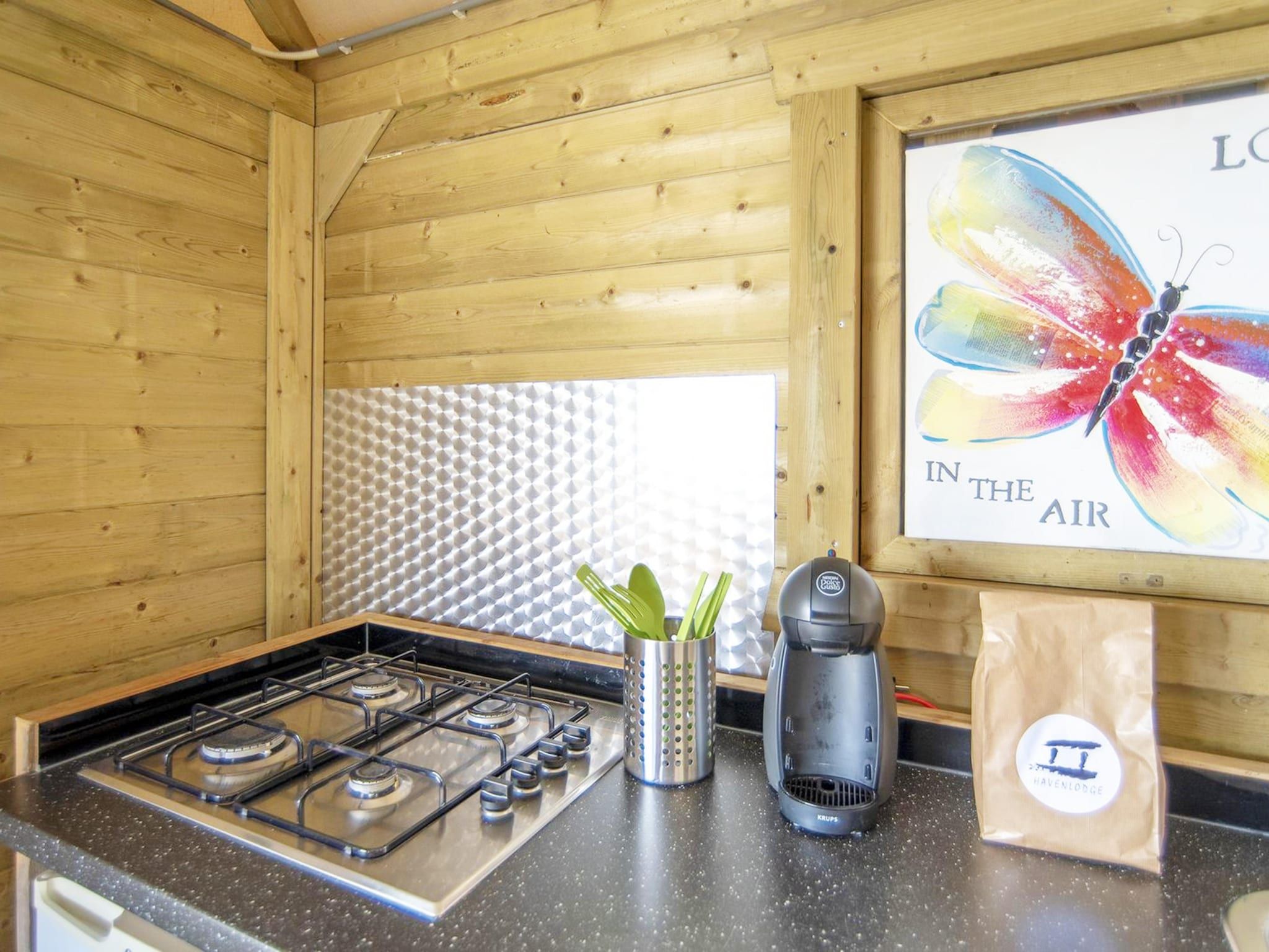De keuken van Dune home 4 people, with private sanitary facilities in Almere