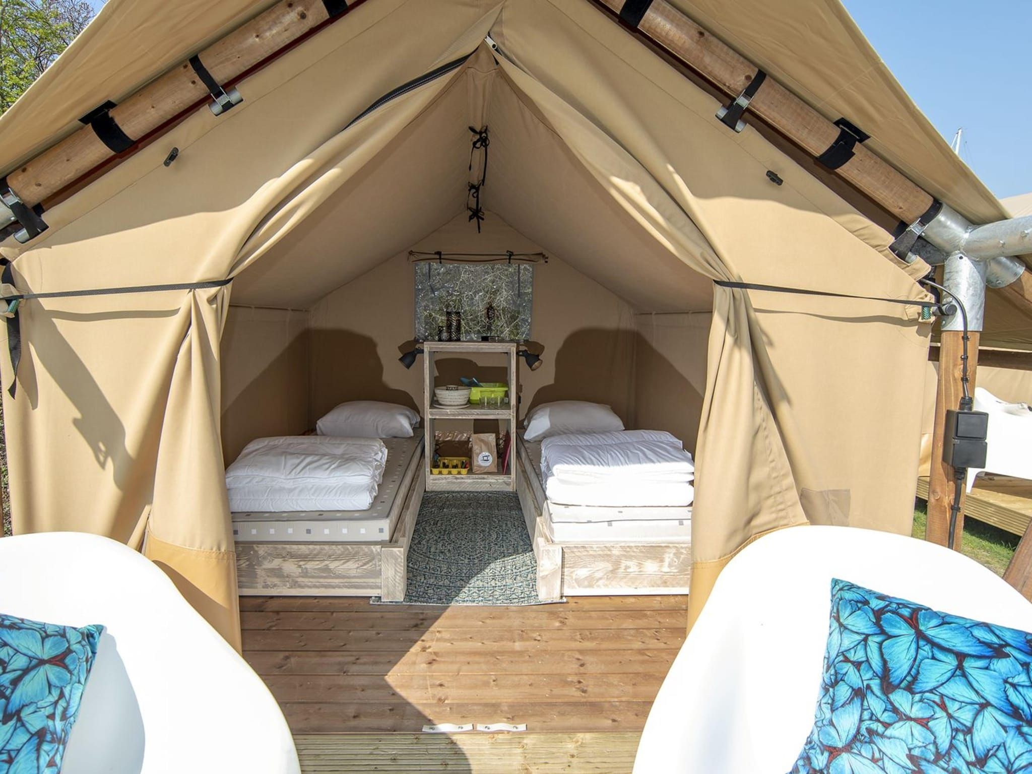 De buitenkant van Safari Tent 2 people in Almere
