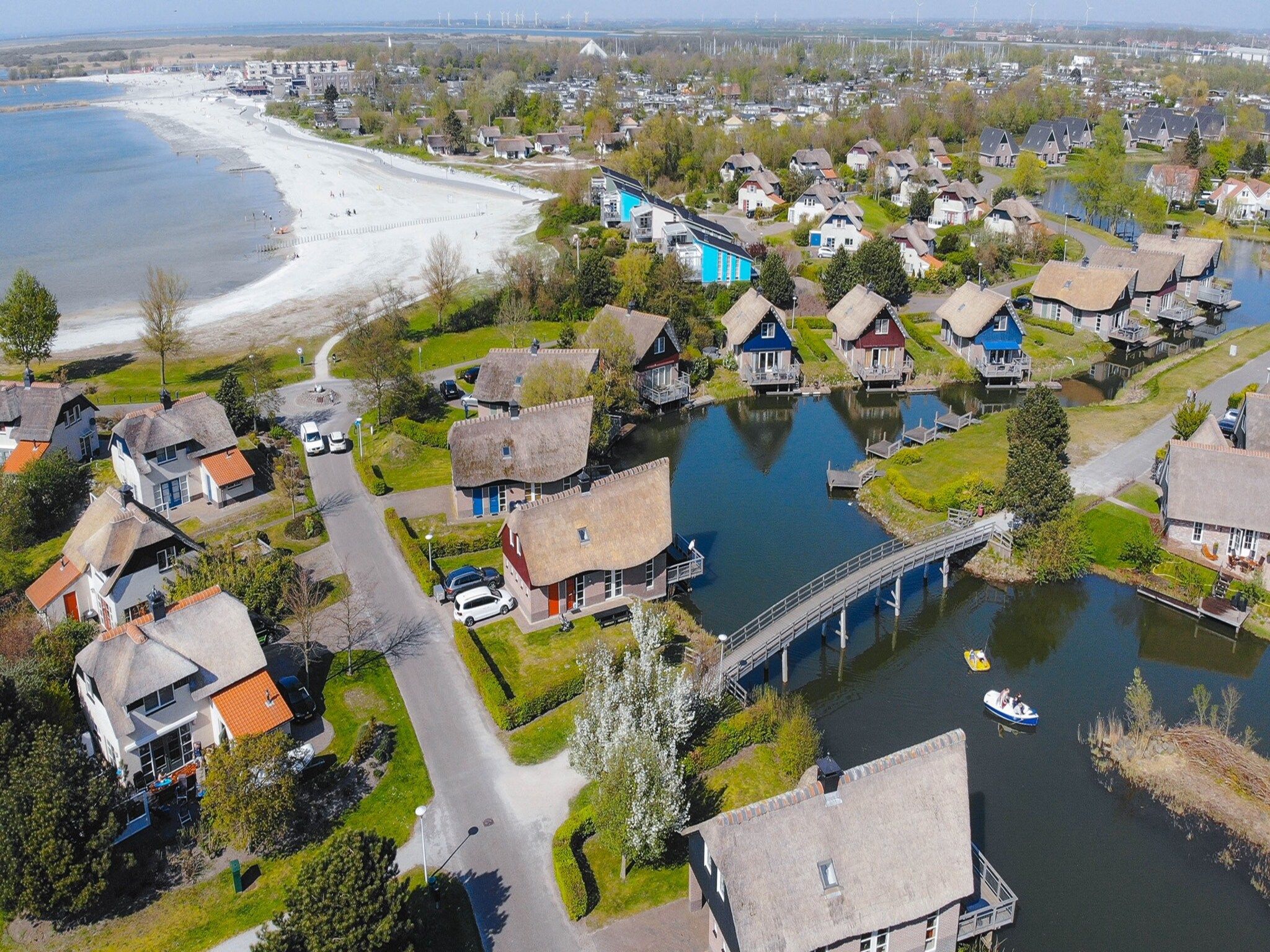 Beach Villa Royale Classic with Sauna - 10 persons in Makkum - Foto 17 van 24