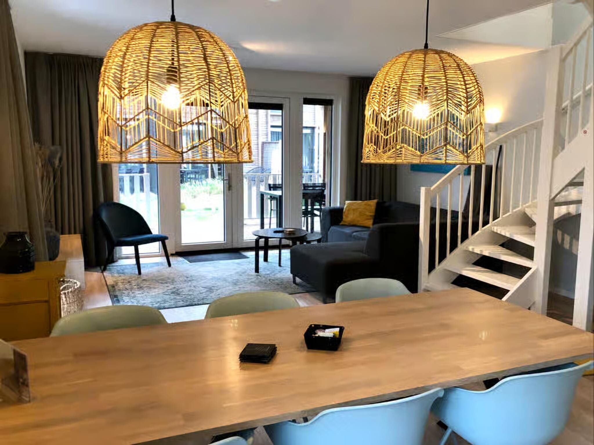 De eetkamer van Plein 40 Lodge 8 in Zoutelande