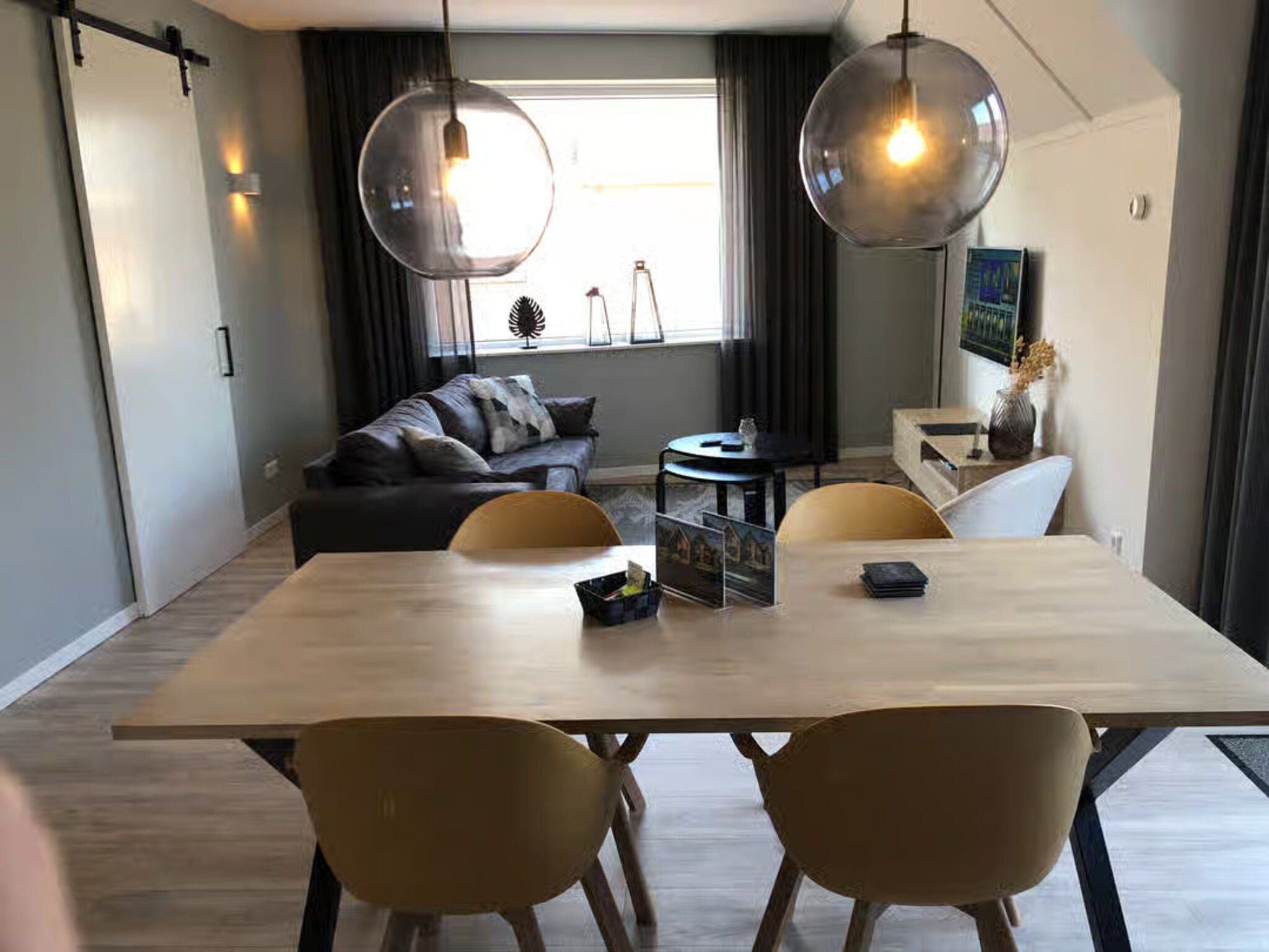 De eetkamer van Plein 40 Lodge 20 in Zoutelande