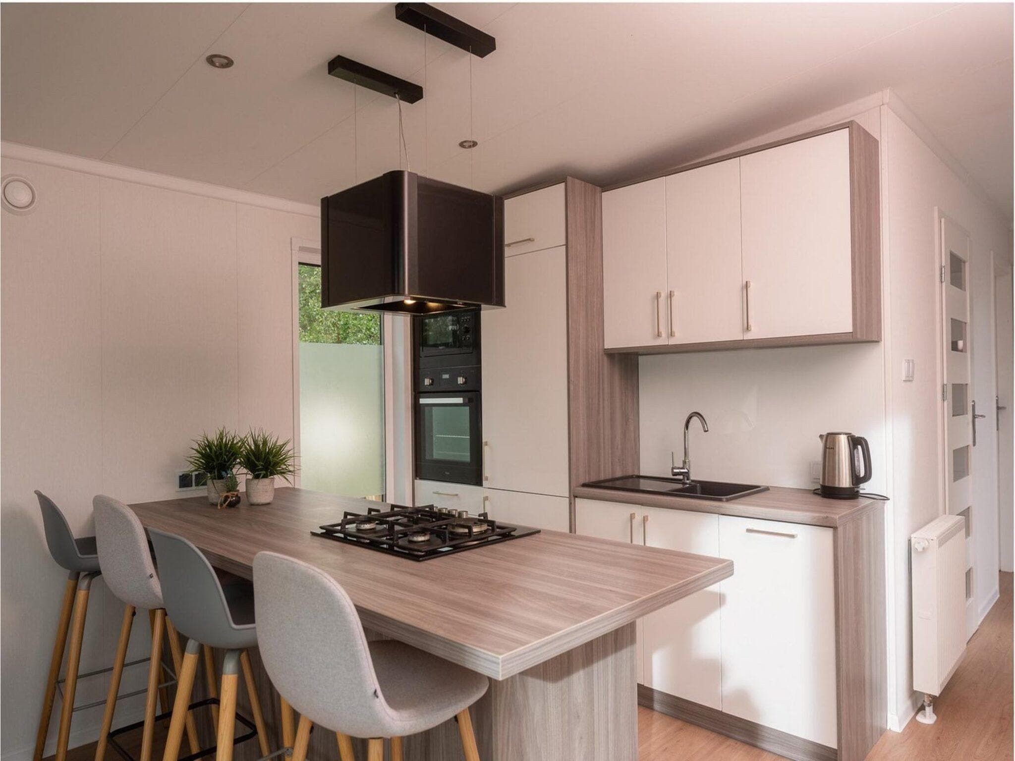 De keuken van Tiny Cabin with Hottub I 4 people in Rijssen