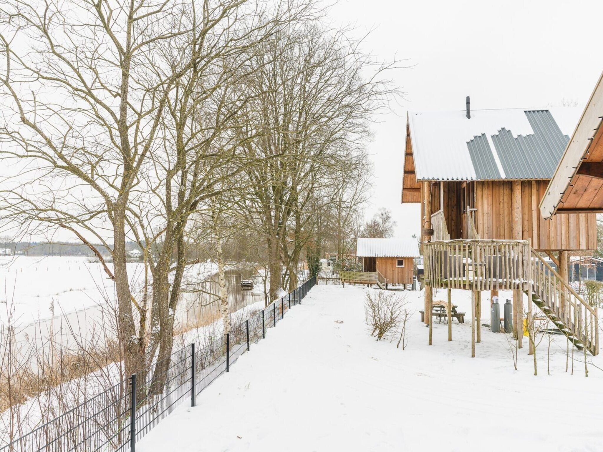 De buitenkant van Regge Cottage with hot tub | 4 people in Zuna