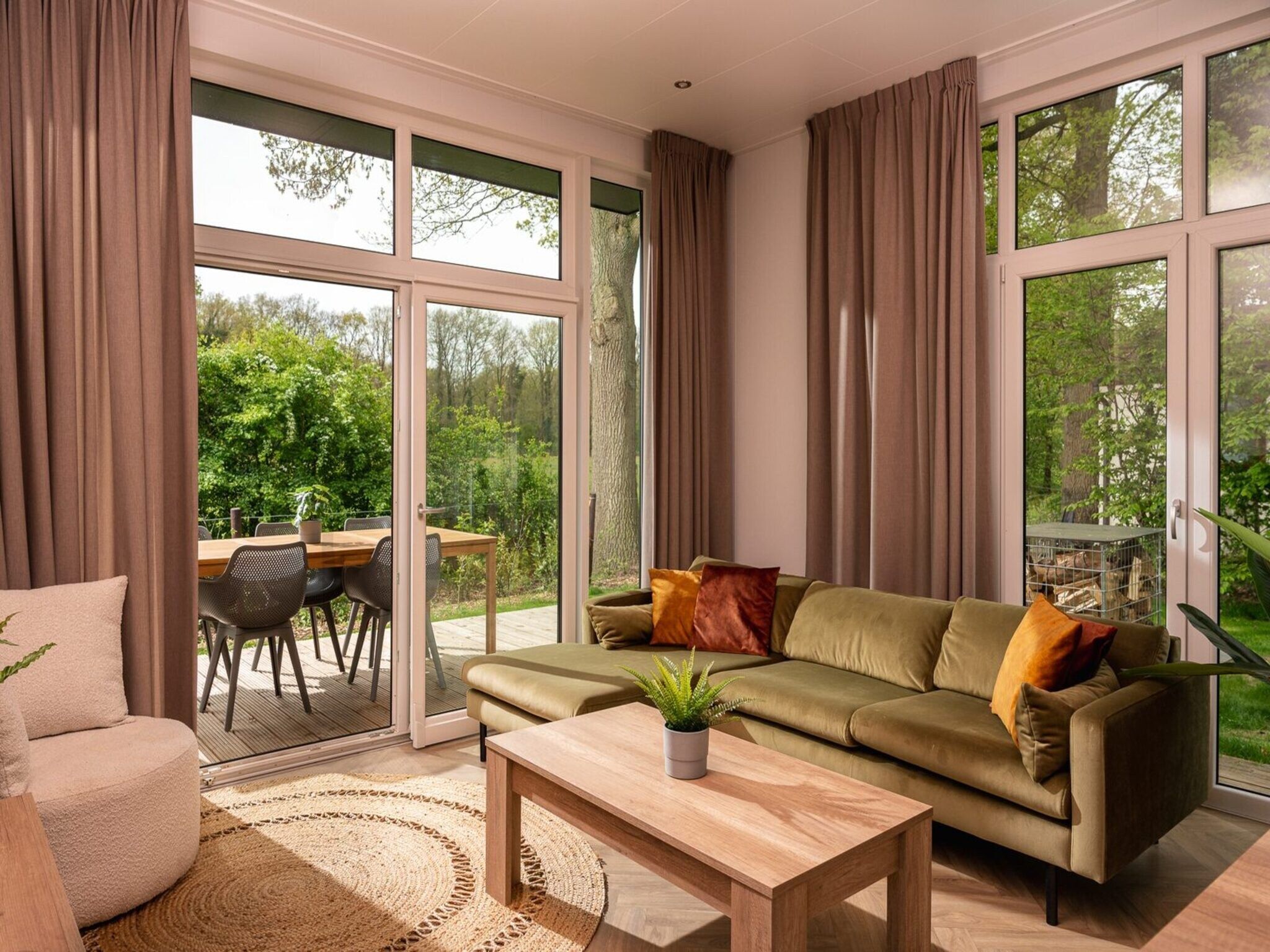 De woonkamer van Wellness Boutique | 5 people in Zuna
