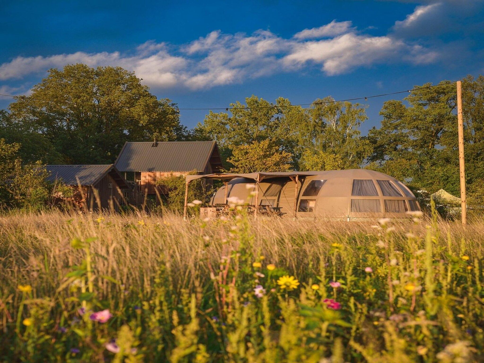 Group accommodation (6x luxury glamping tent) I 32 people in Zuna - Foto 16 van 32