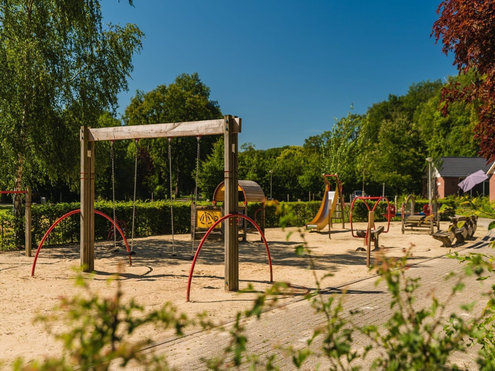 Voorzieningen bij Children's bungalow farmhouse with sauna & bubble tub I sleeps 6 in Zuna