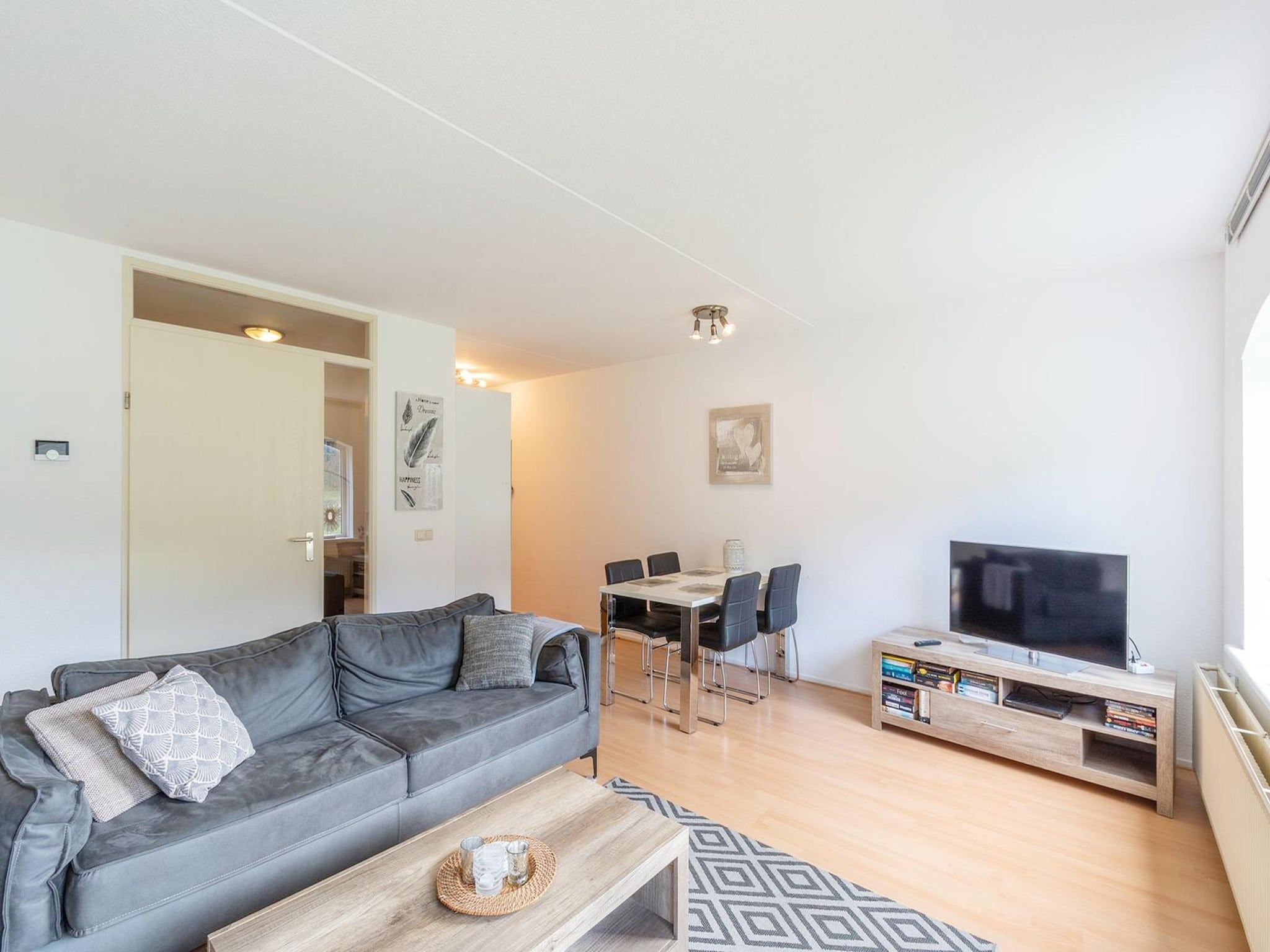 De eetkamer van Résidence Juliana 21 in Julianadorp aan Zee
