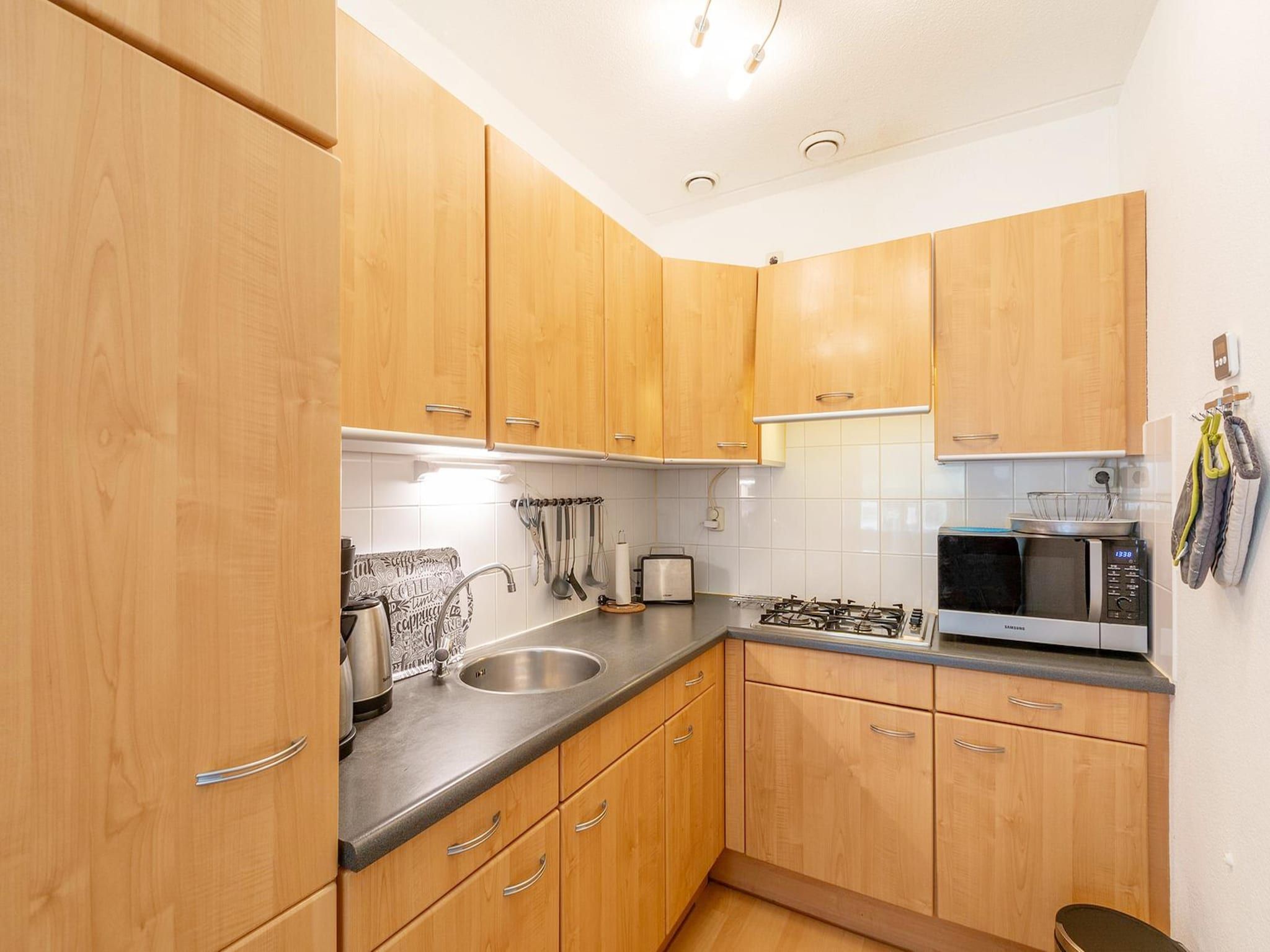 De keuken van Résidence Juliana 21 in Julianadorp aan Zee