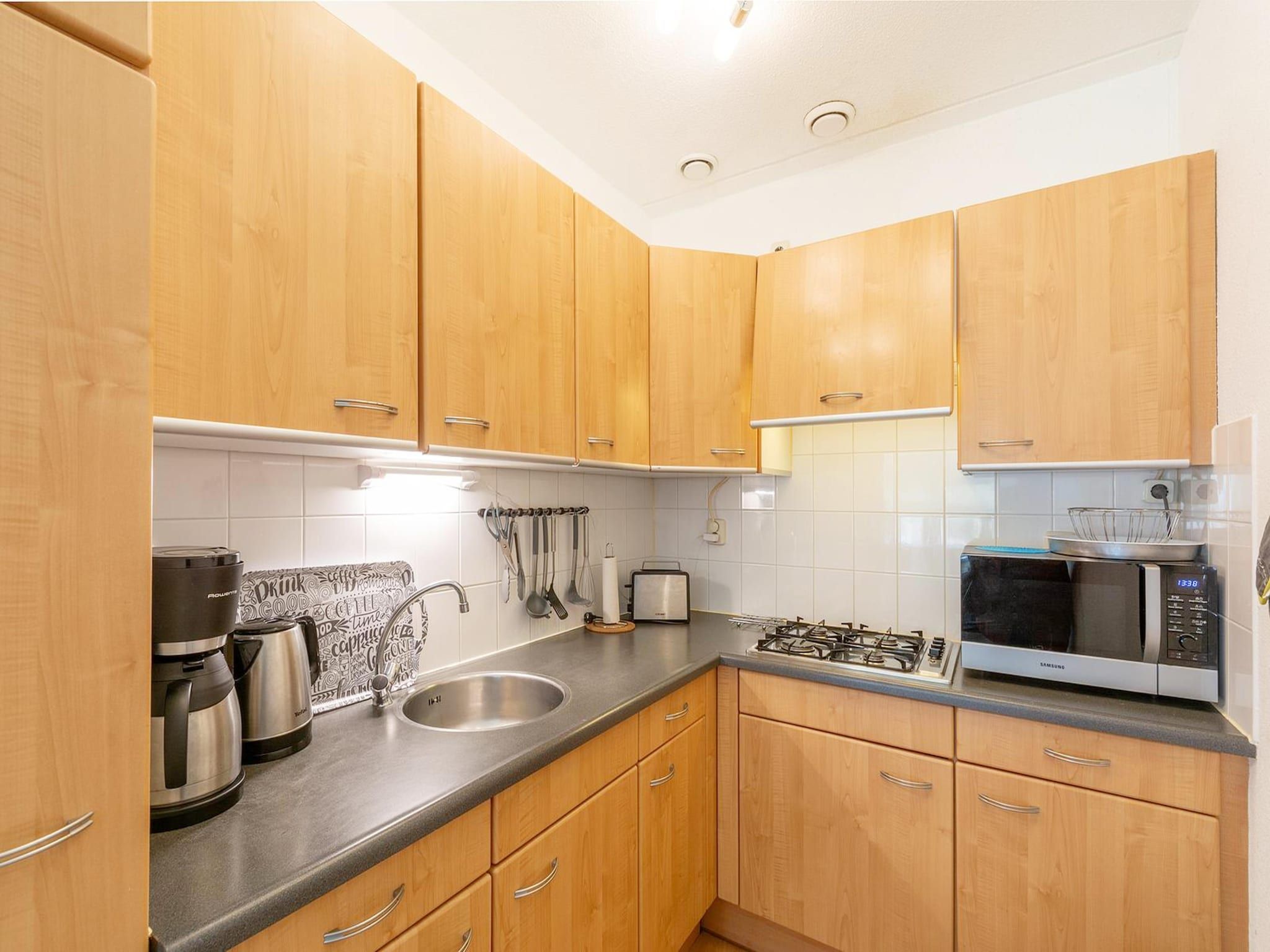 De keuken van Résidence Juliana 21 in Julianadorp aan Zee