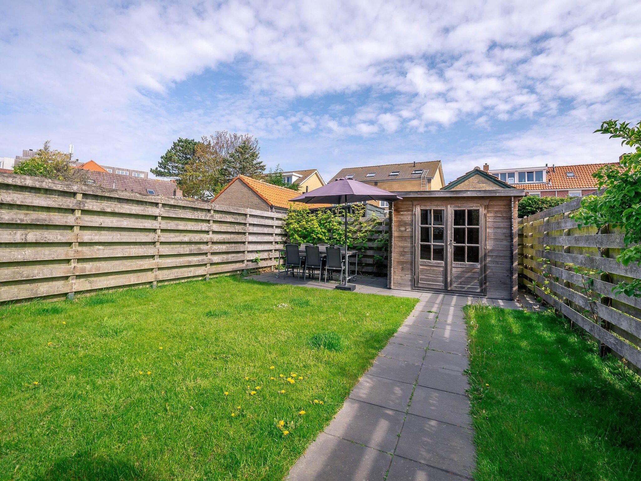 De tuin van Brink 24 - De Bosruiter in De Koog