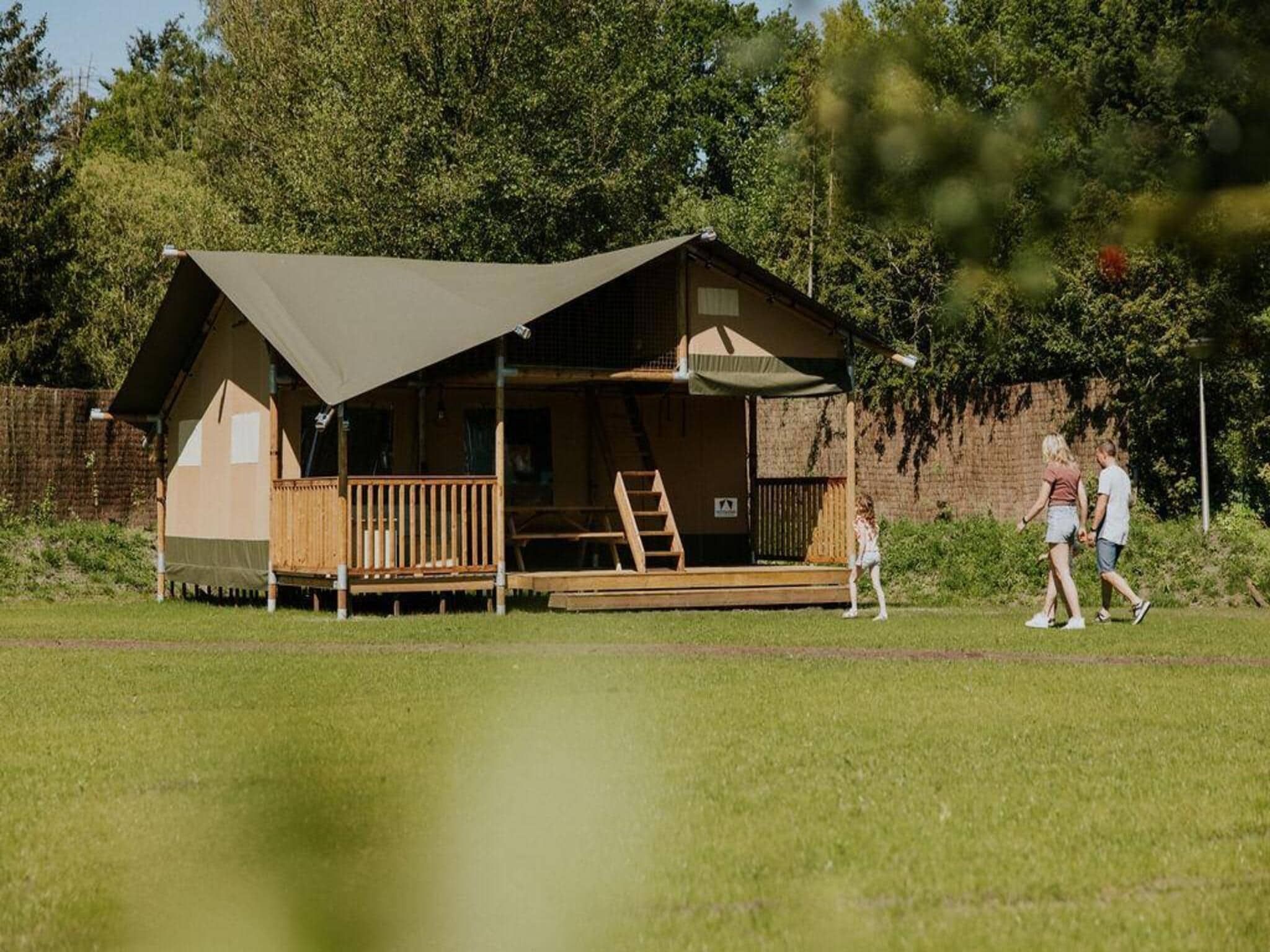 De buitenkant van Ranger lodge | 6 persoons in Balkbrug