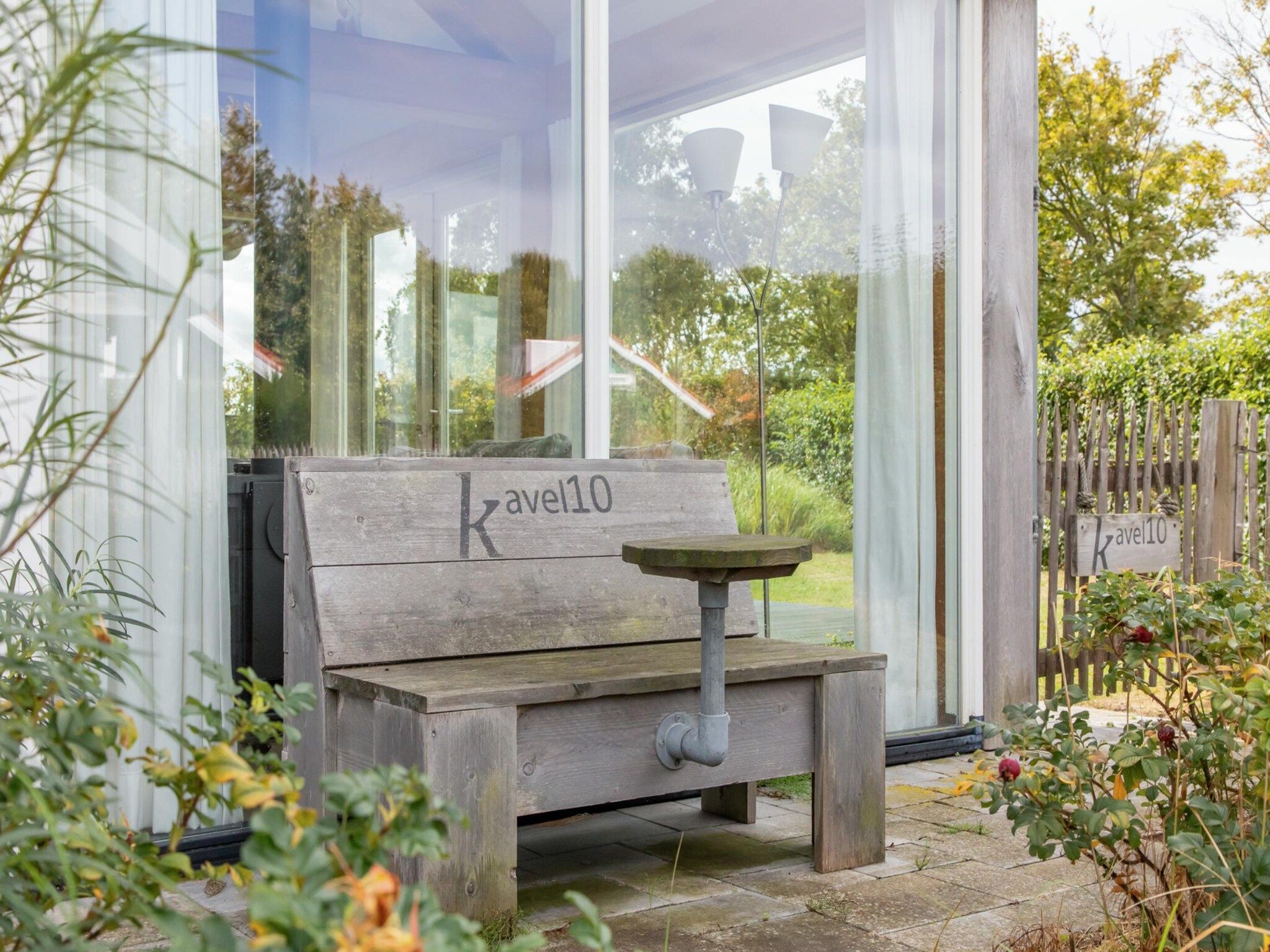 Sfeerbeeld van Zonnedorp Kavel 10 Renesse | Villa near the Beach & with Spacious Garden in Renesse