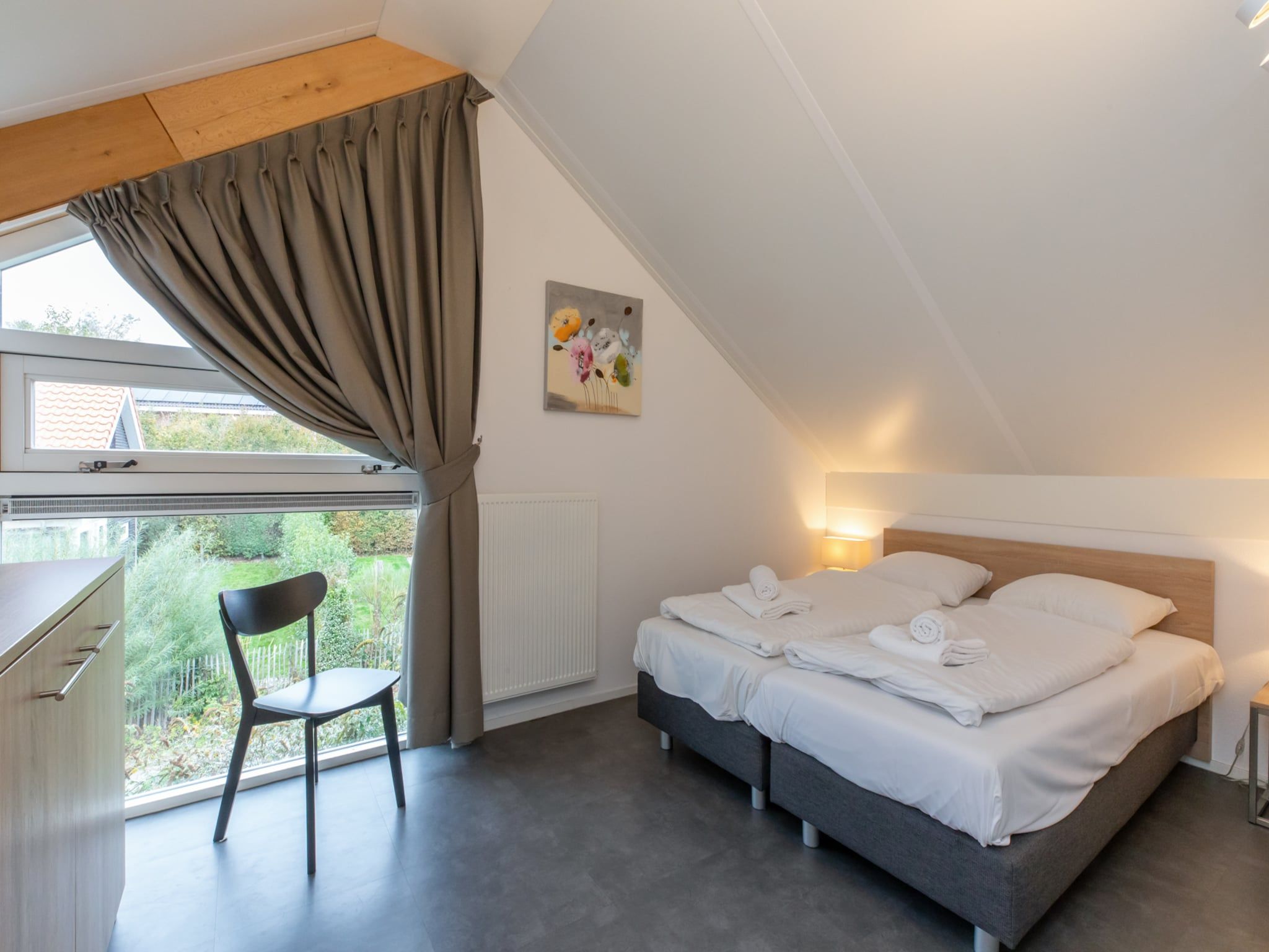 Zonnedorp 22  Holiday Home Anoes Renesse | Beach-nearby Comfort in Zeeland in Renesse - Foto 6 van 45