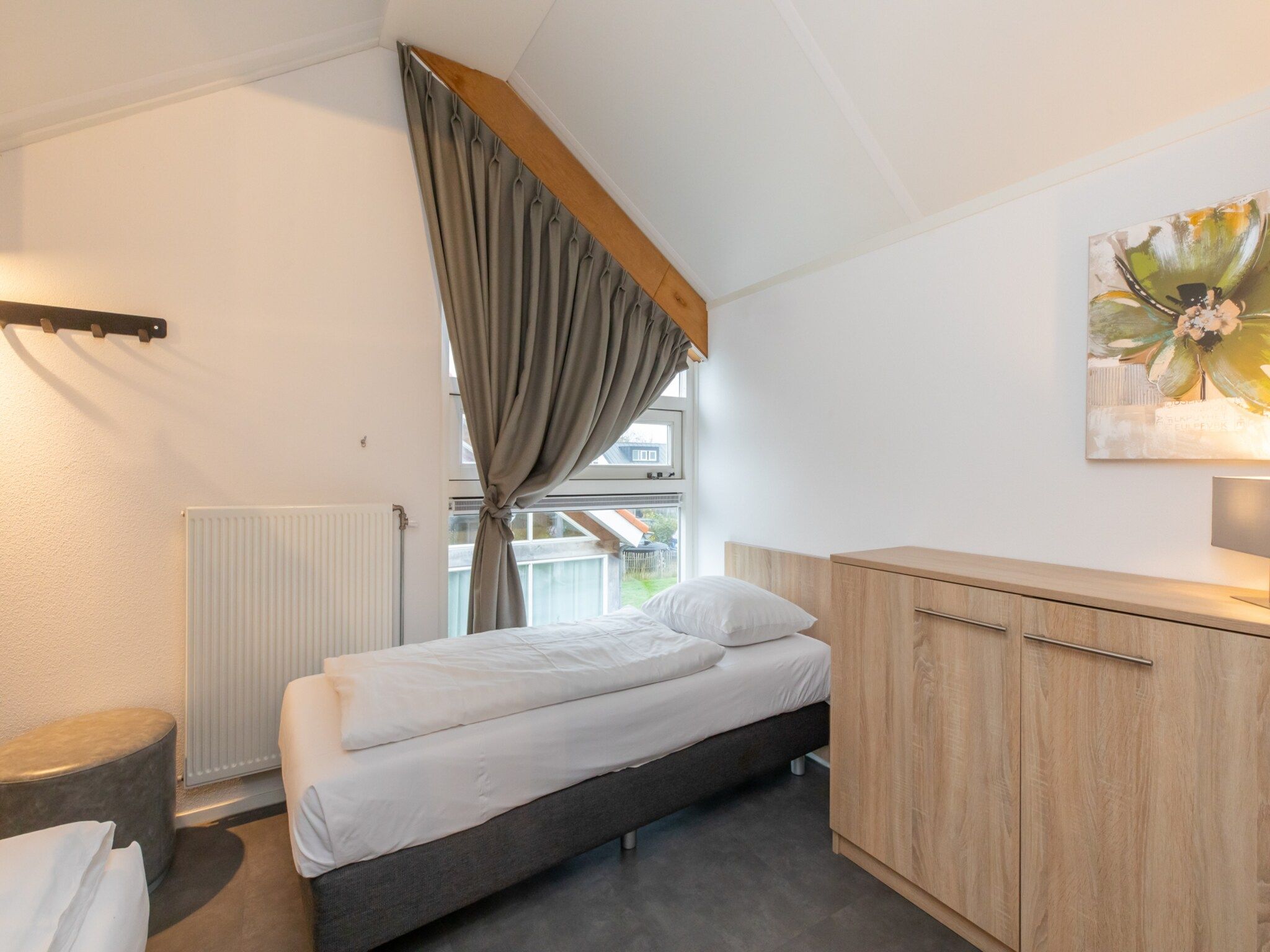 Zonnedorp 22  Holiday Home Anoes Renesse | Beach-nearby Comfort in Zeeland in Renesse - Foto 21 van 45