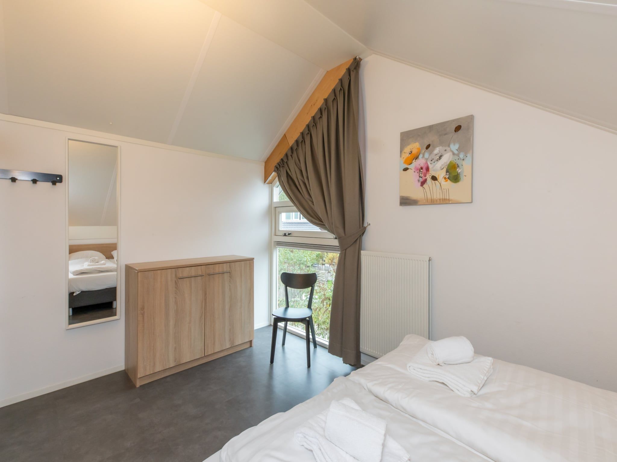 Zonnedorp 22  Holiday Home Anoes Renesse | Beach-nearby Comfort in Zeeland in Renesse - Foto 20 van 45