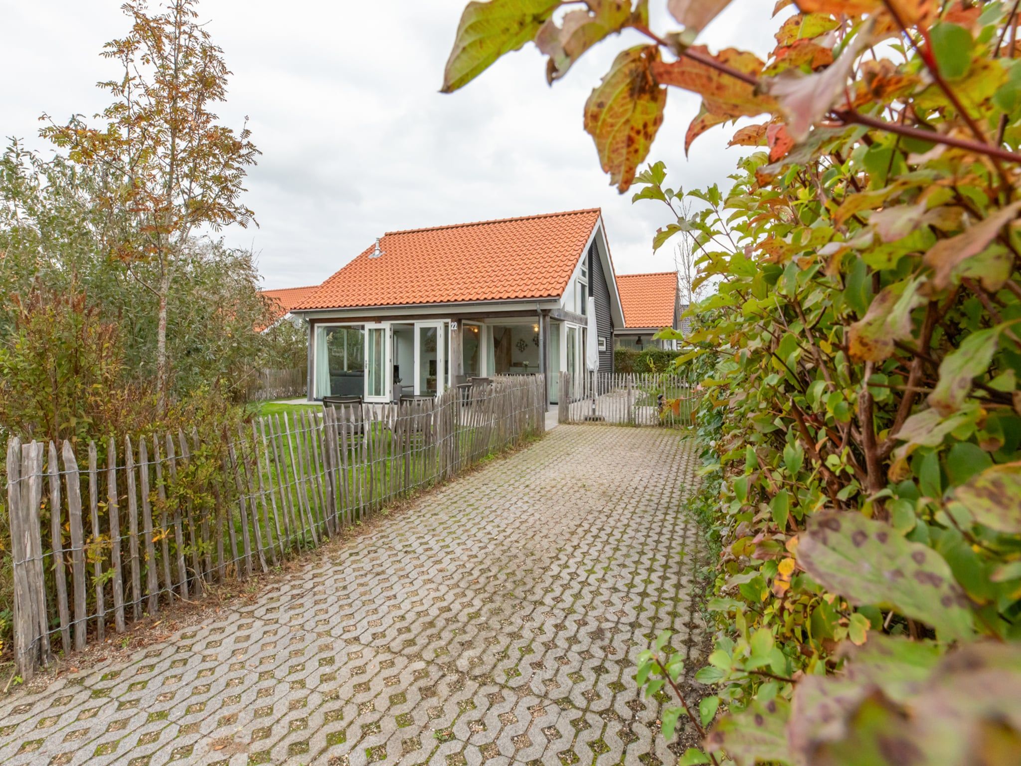 Zonnedorp 22  Holiday Home Anoes Renesse | Beach-nearby Comfort in Zeeland in Renesse - Foto 32 van 45