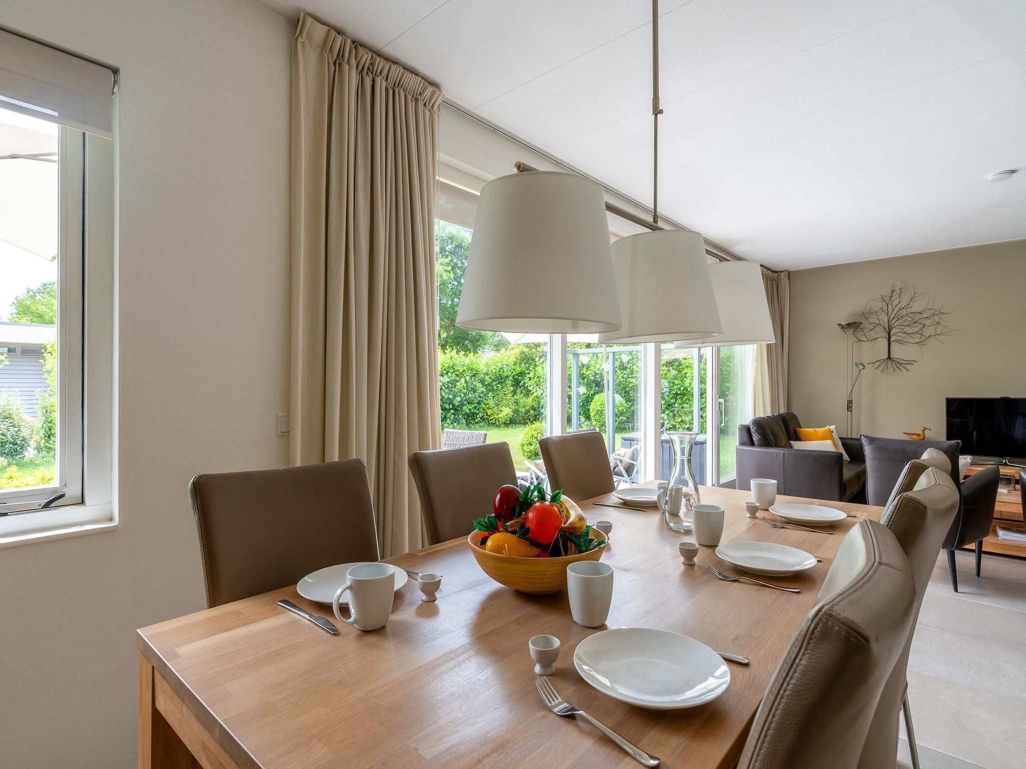 De eetkamer van Tempelierweg 23 in Den Burg