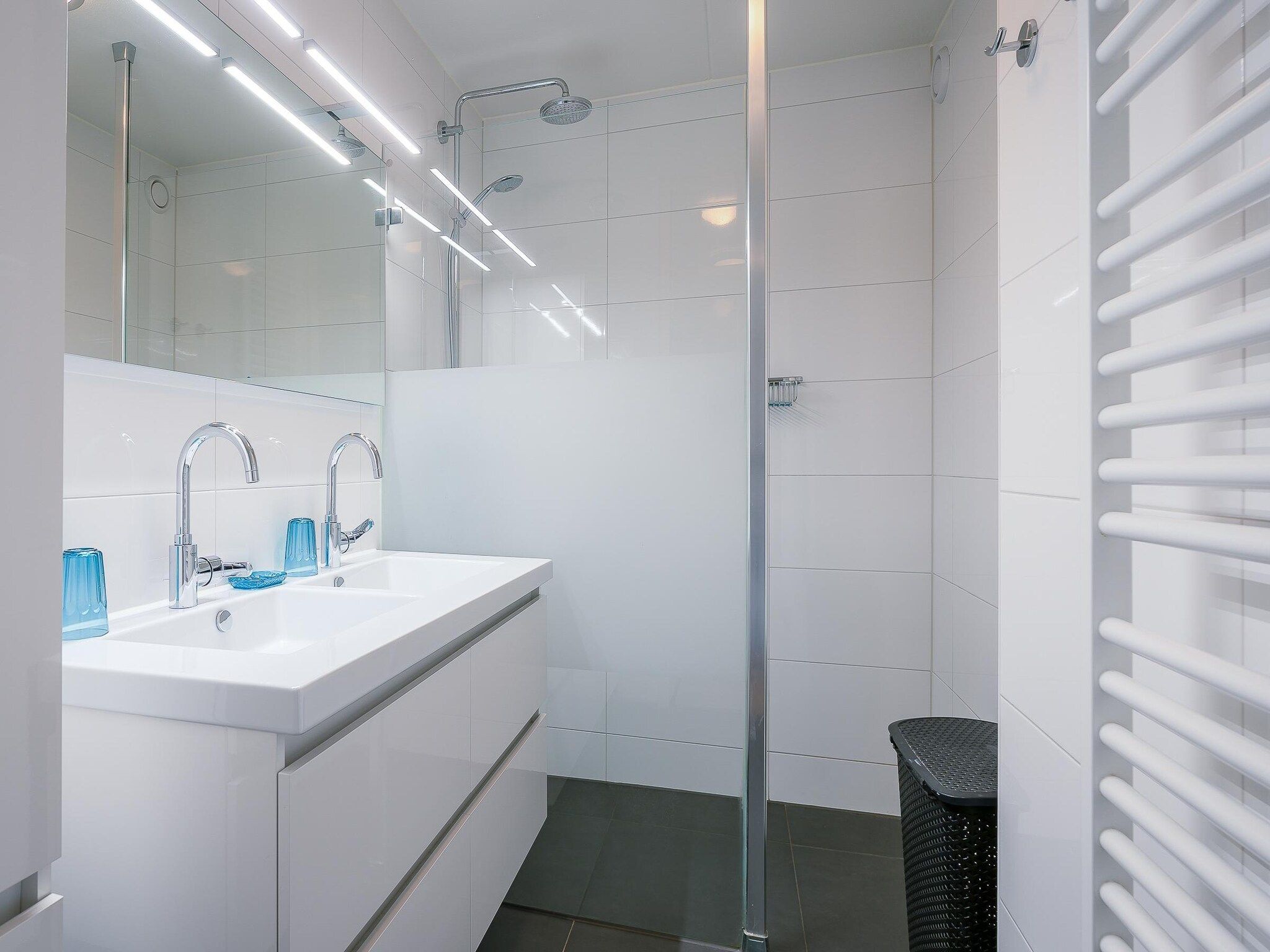 De badkamer van Juliana 042 in De Koog