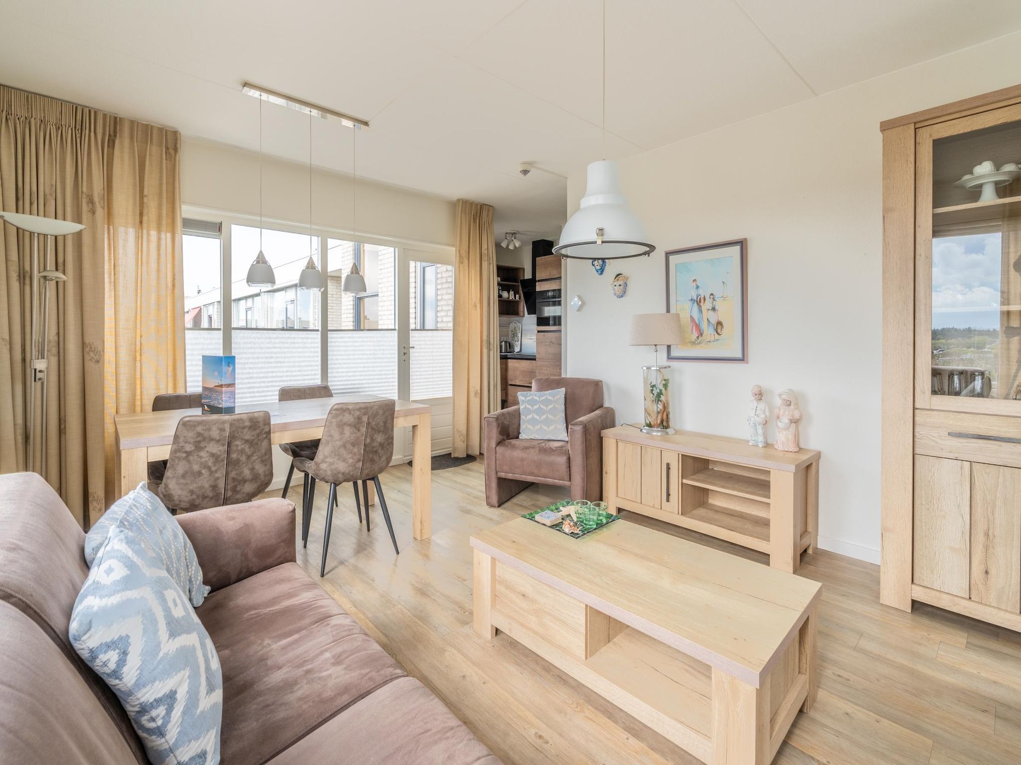 De woonkamer van Juliana 170 in De Koog