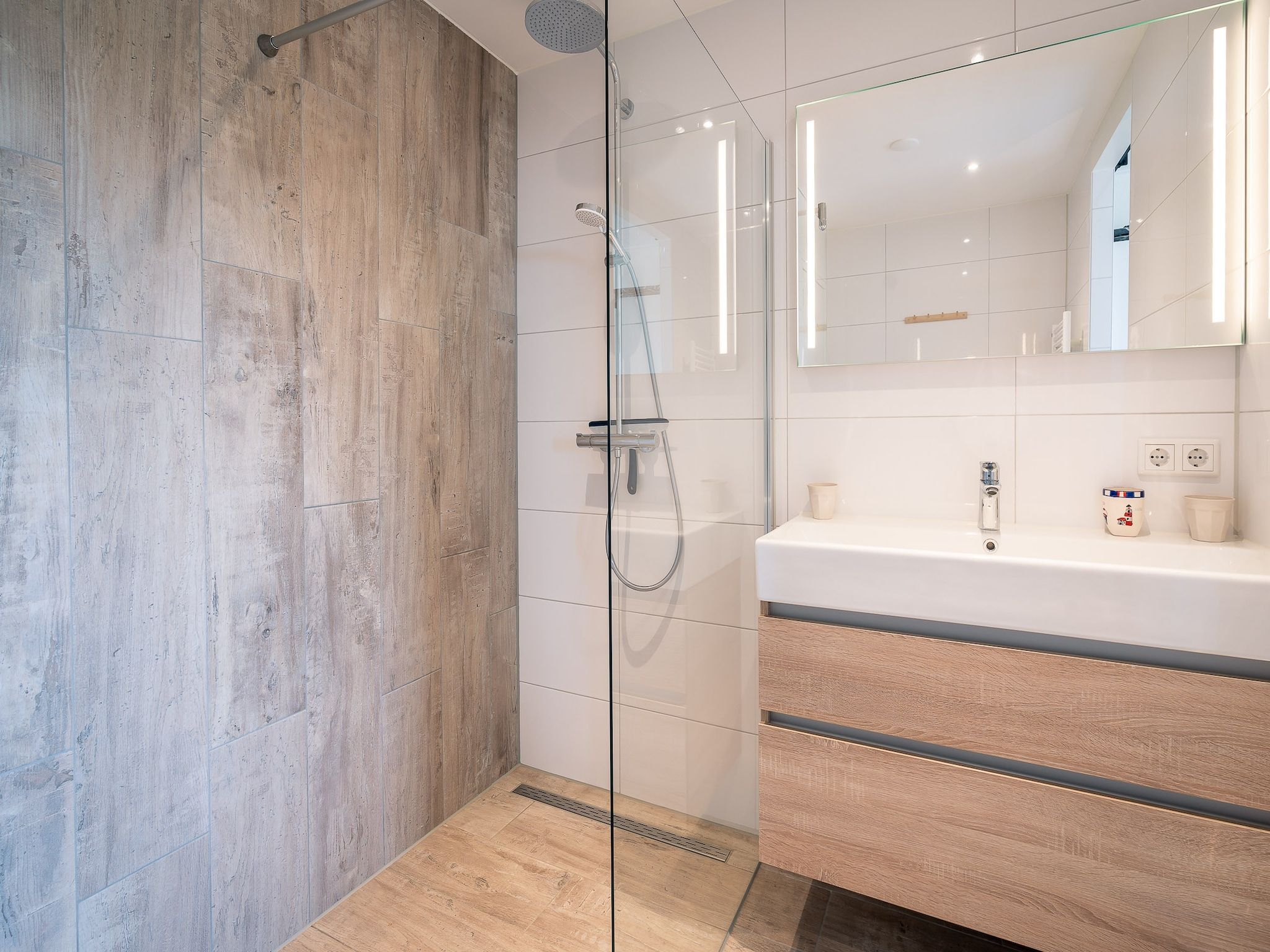 De badkamer van Juliana 176 in De Koog