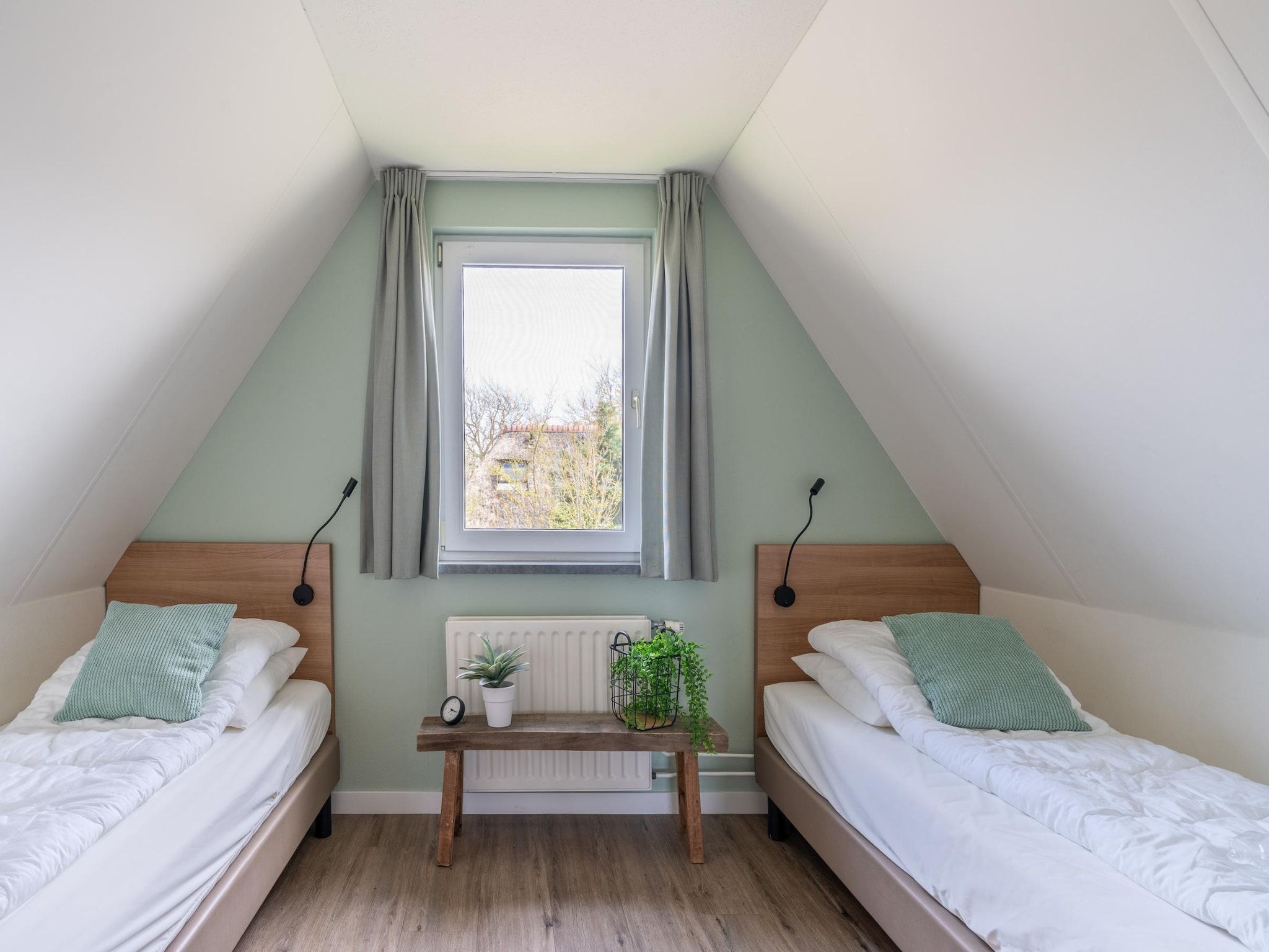 Een slaapkamer van Nieuwlanderweg 75 in De Waal