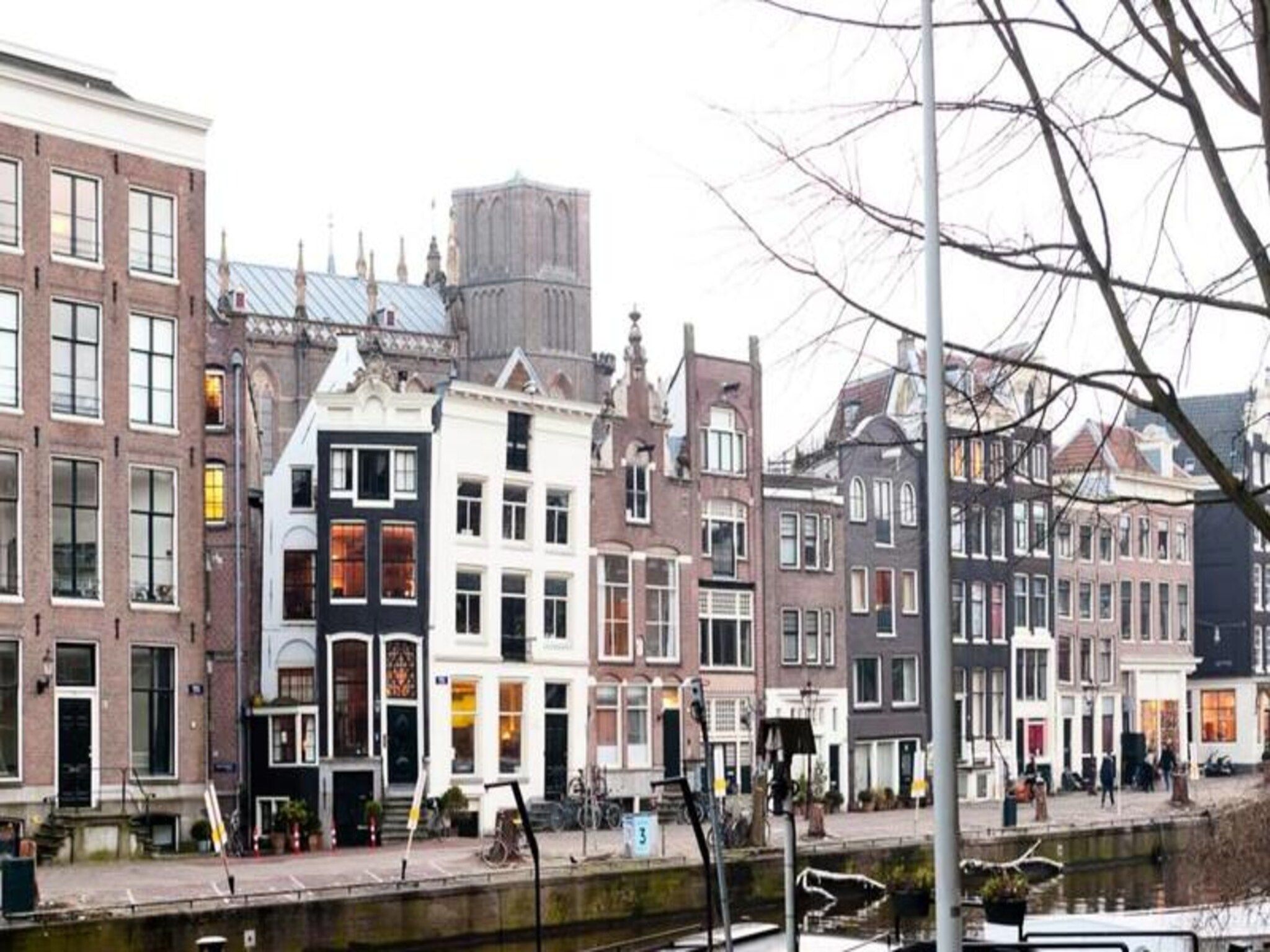 Classy Room 17th Century Canal House in Amsterdam - Foto 28 van 44