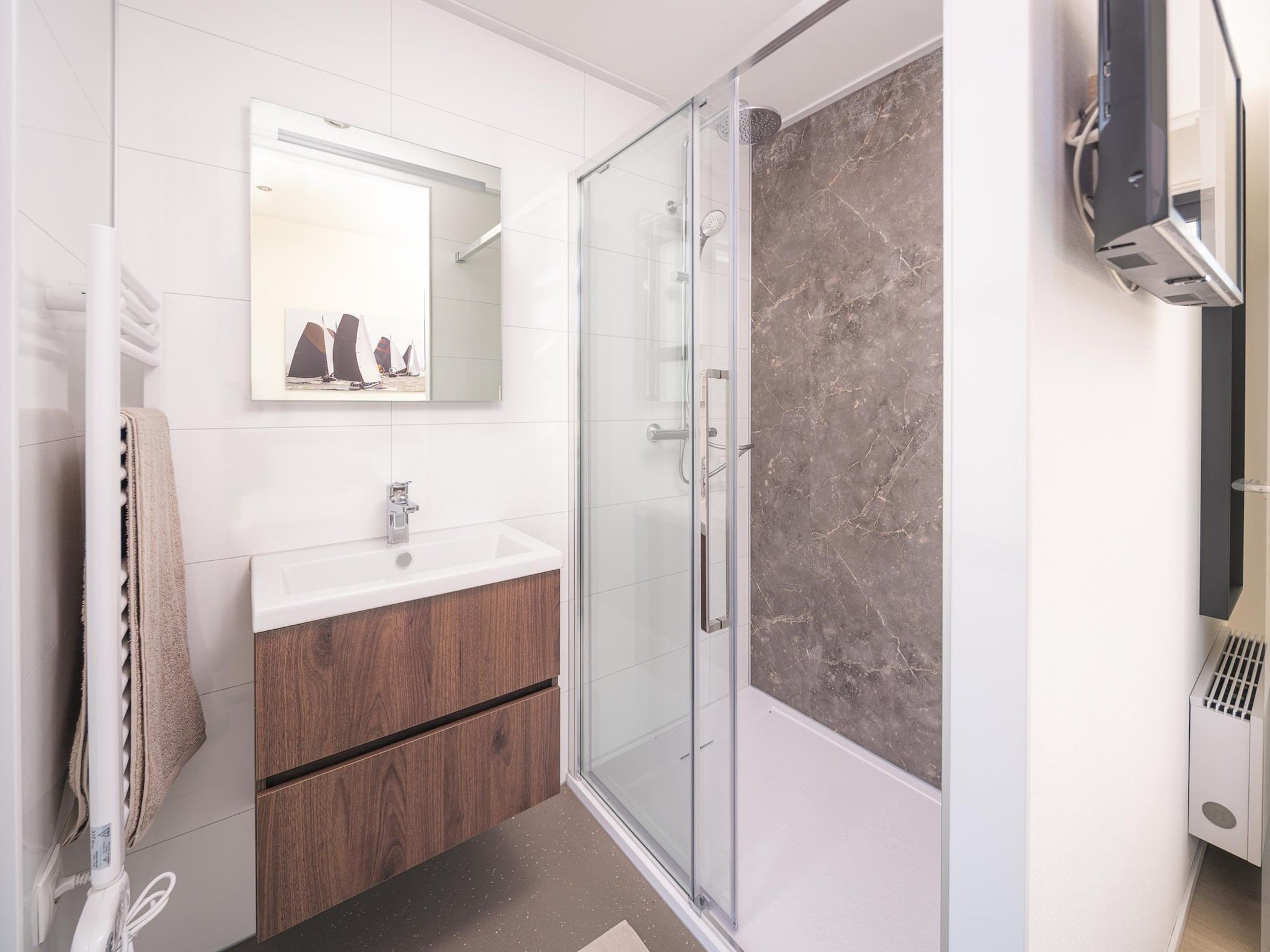 De badkamer van Villa Meerzicht | 4 Pers. Sauna in Workum