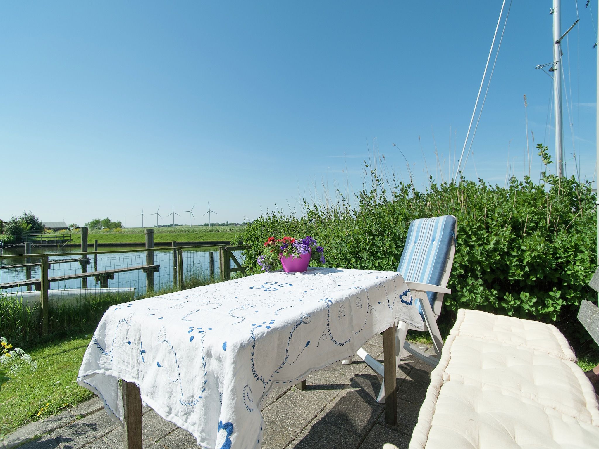 De tuin van De Waske in Warns
