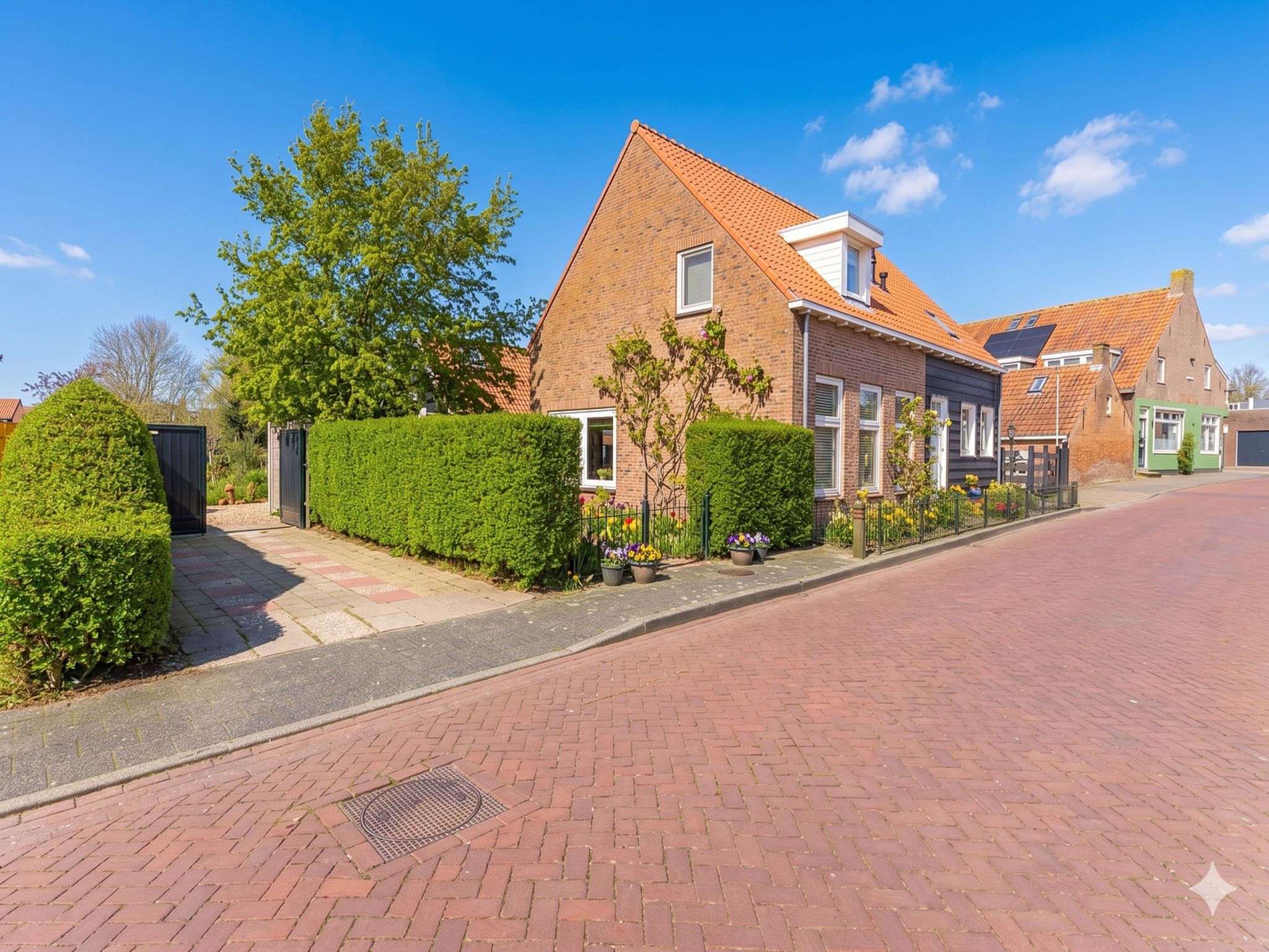 De buitenkant van Holiday home - Schoolstraat 6a | Vrouwenpolder in Vrouwenpolder