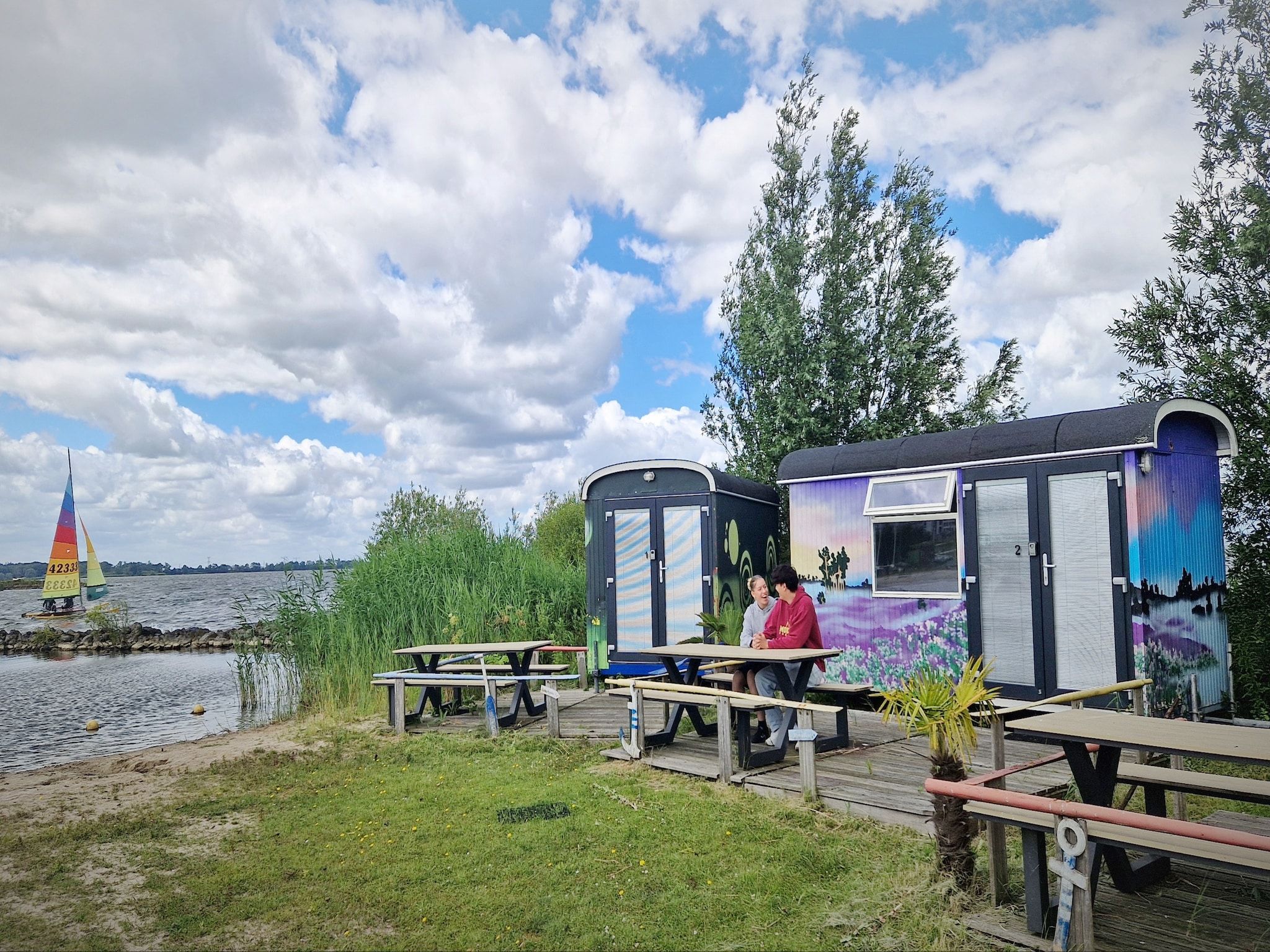 De buitenkant van Tiny Wagons Marina Muiderzand Almere (Nr 1-6) with bunk bed (copy) in Almere