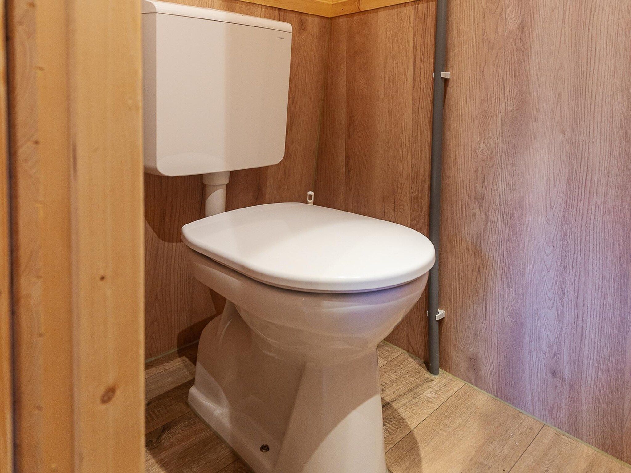 De badkamer van Duinhoeve Duinlodges 2 pers (huisdiervriendelijk) in Burgh-Haamstede