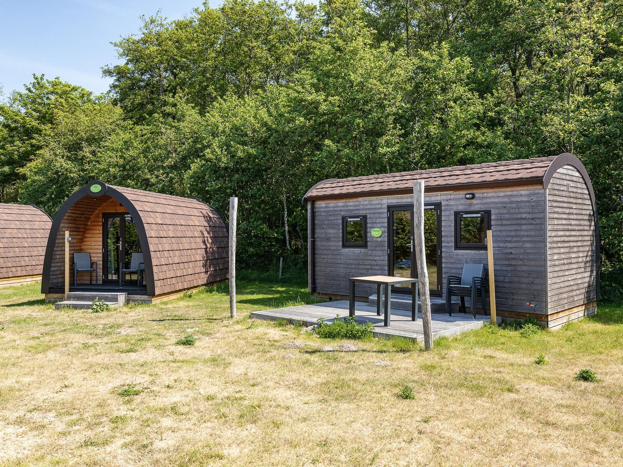 De buitenkant van Duinhoeve Duinlodges 4pers (huisdiervriendelijk) in Burgh-Haamstede